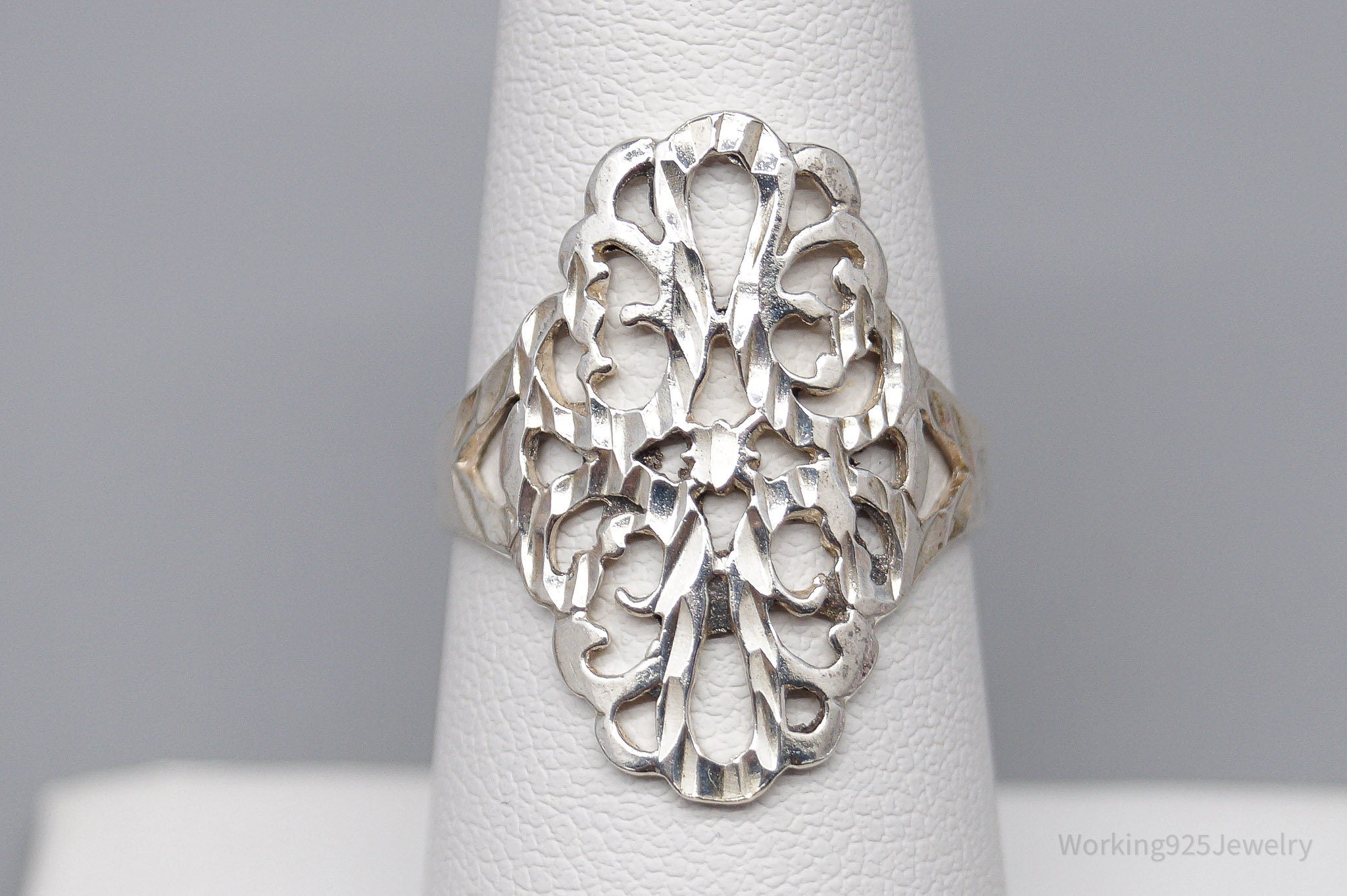 Vintage Diamond Cut Style Filigree Sterling Silver Ring - Size 7.25