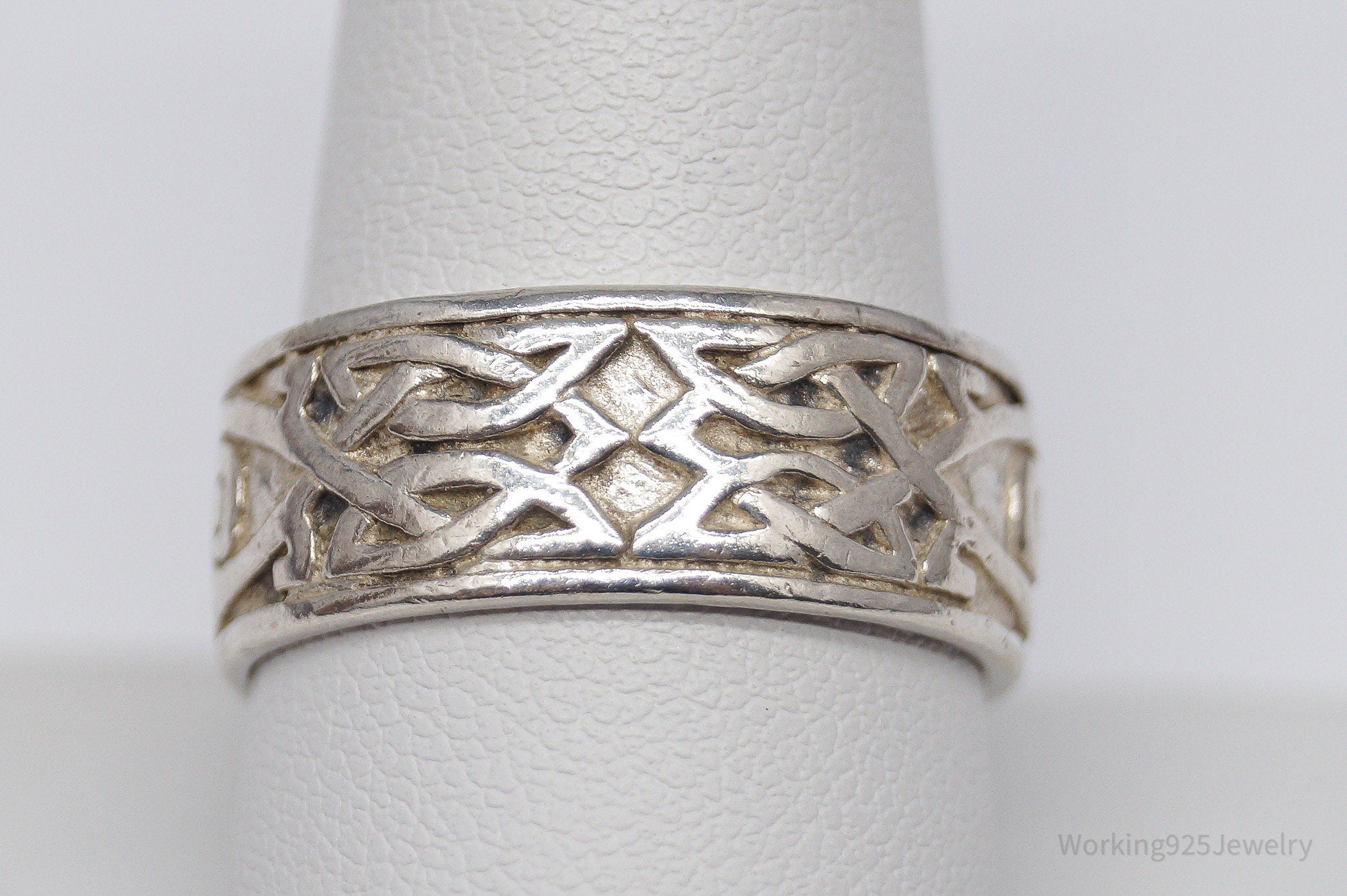 Vintage Celtic Knots Sterling Silver Band Ring - Size 10.25