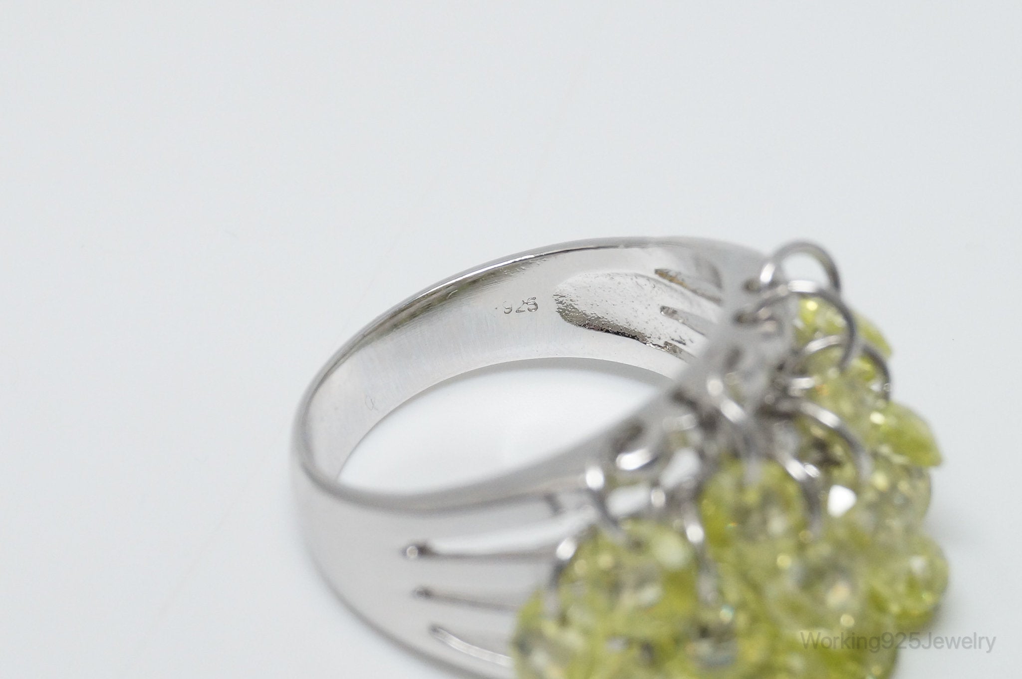 Vintage Peridot Dangling Gem Charms Sterling Silver Ring Size 10