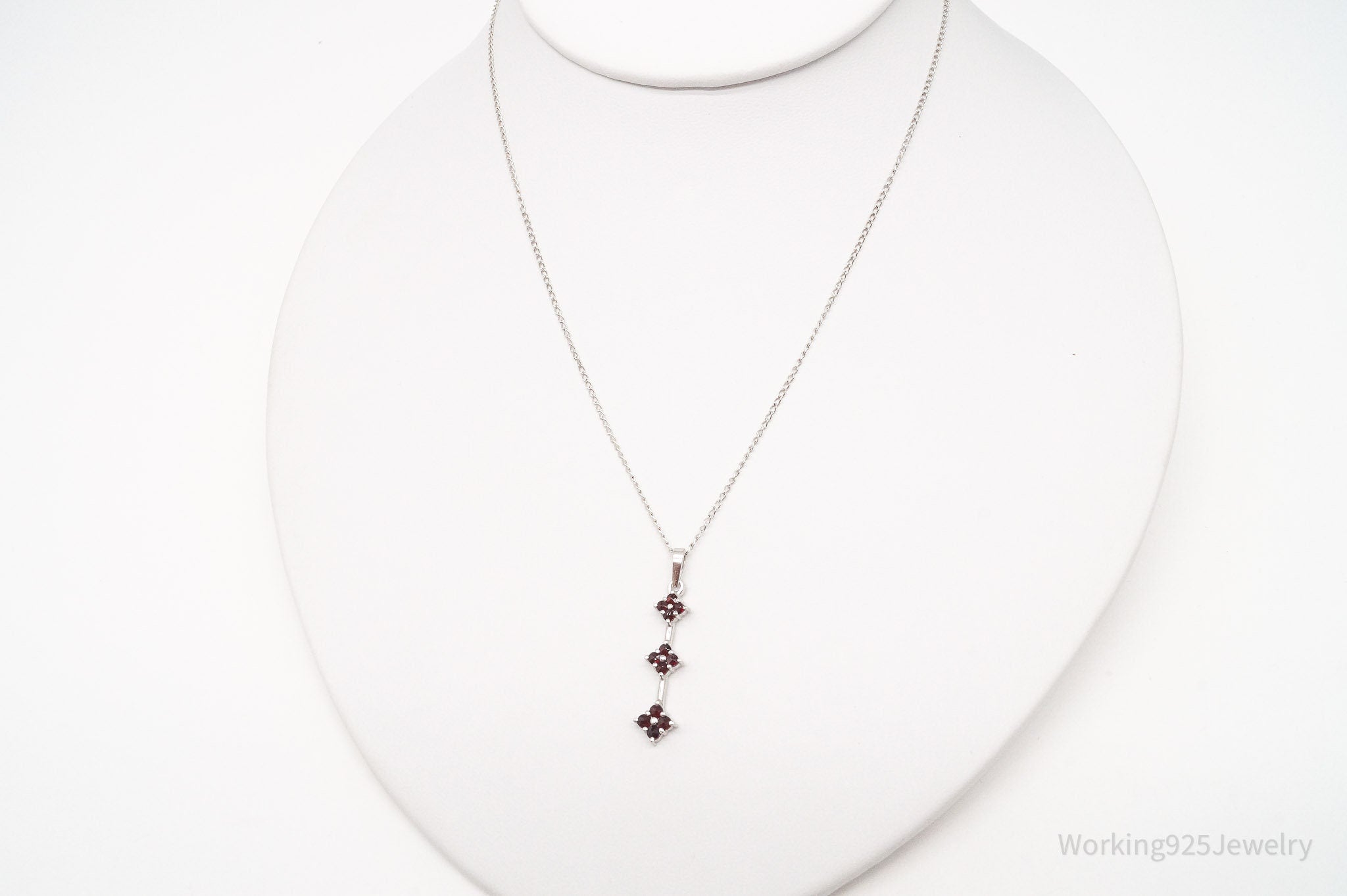 Vintage Garnet Sterling Silver Necklace 16"