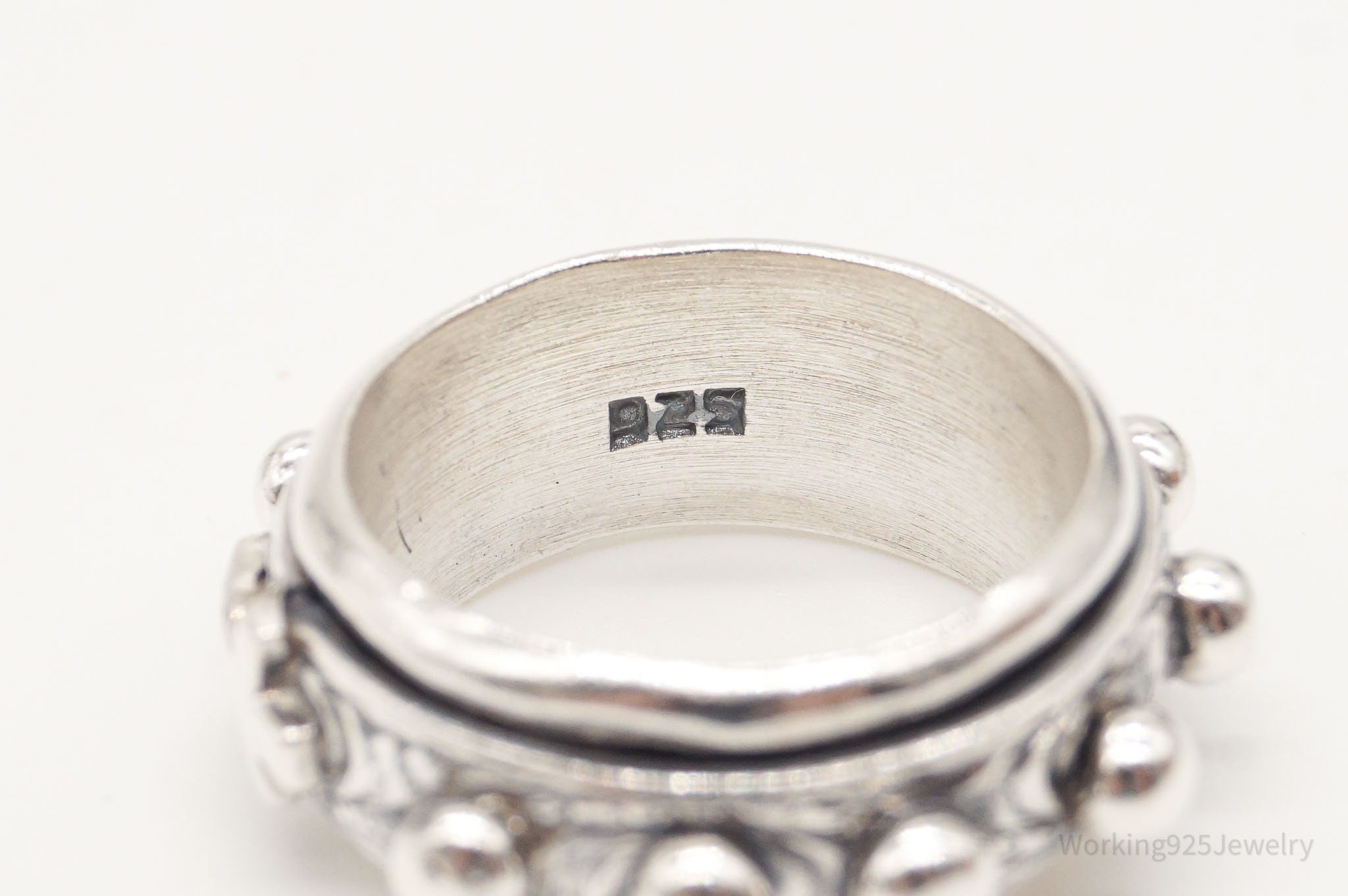 Vintage Cross Sterling Silver Spinner Ring - Size 6