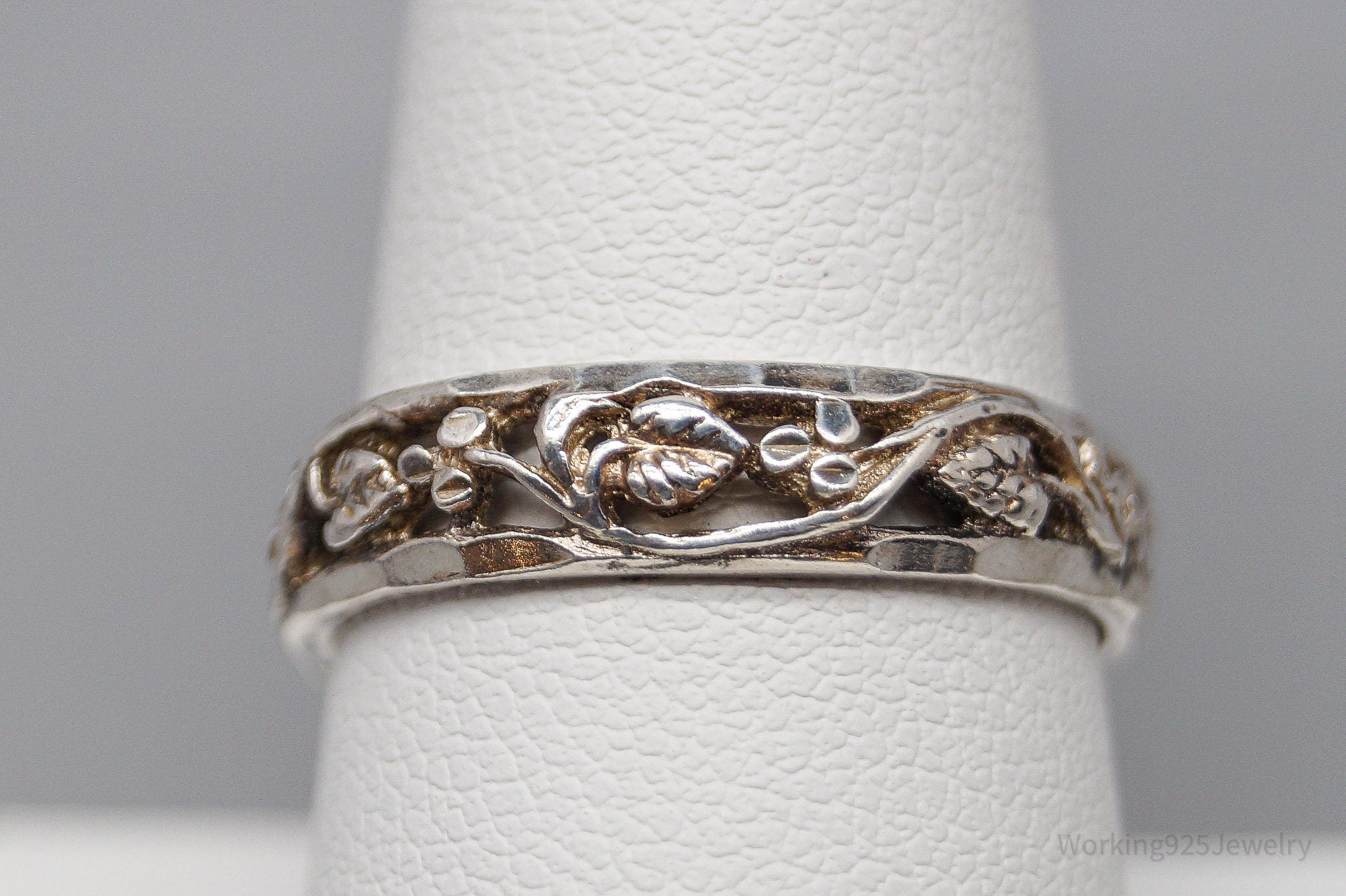 Vintage Art Nouveau Floral Vines Sterling Silver Band Ring - Size 8.75