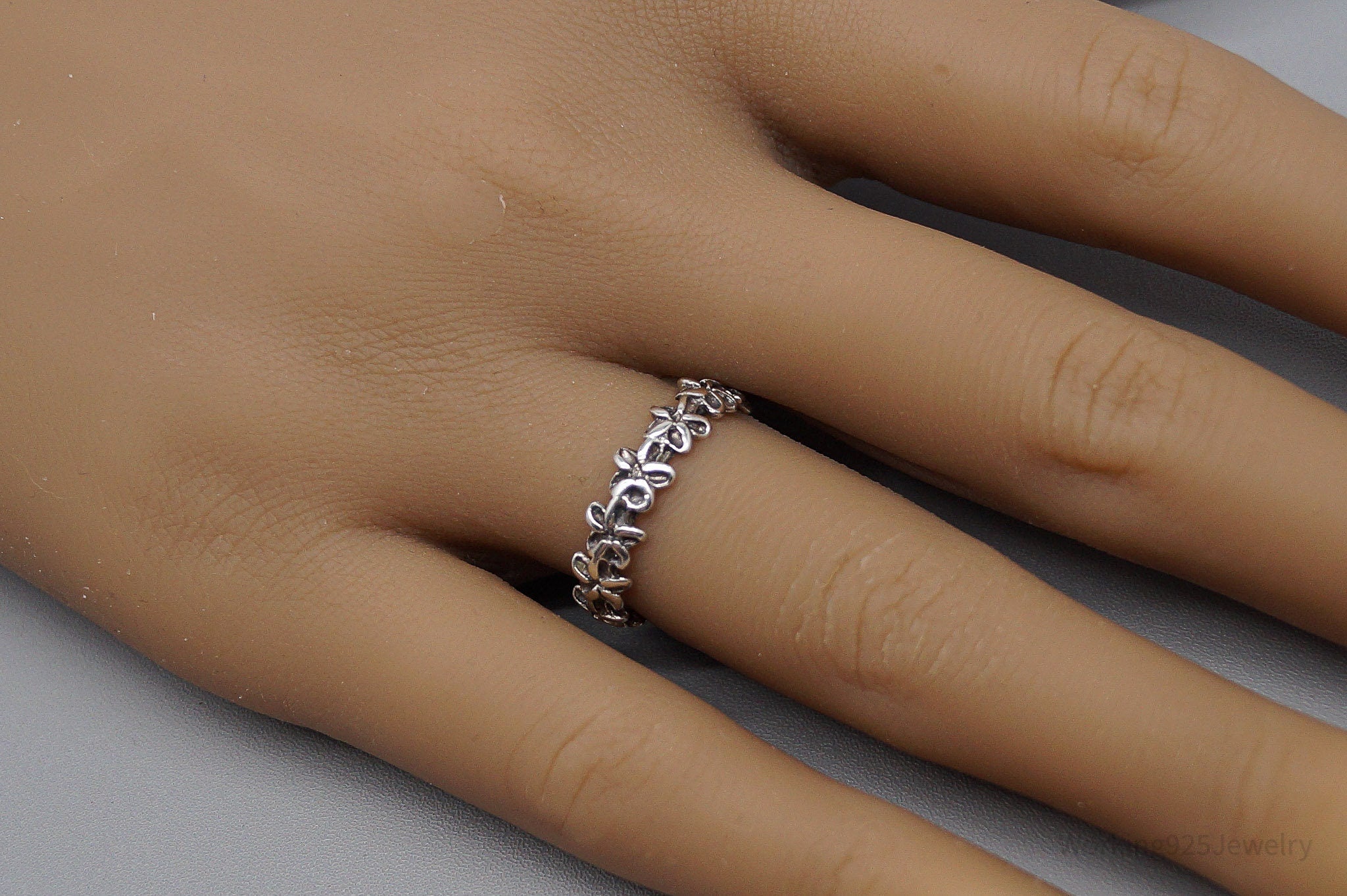 Vintage Flowers Pattern Sterling Silver Band Ring Size 6.75