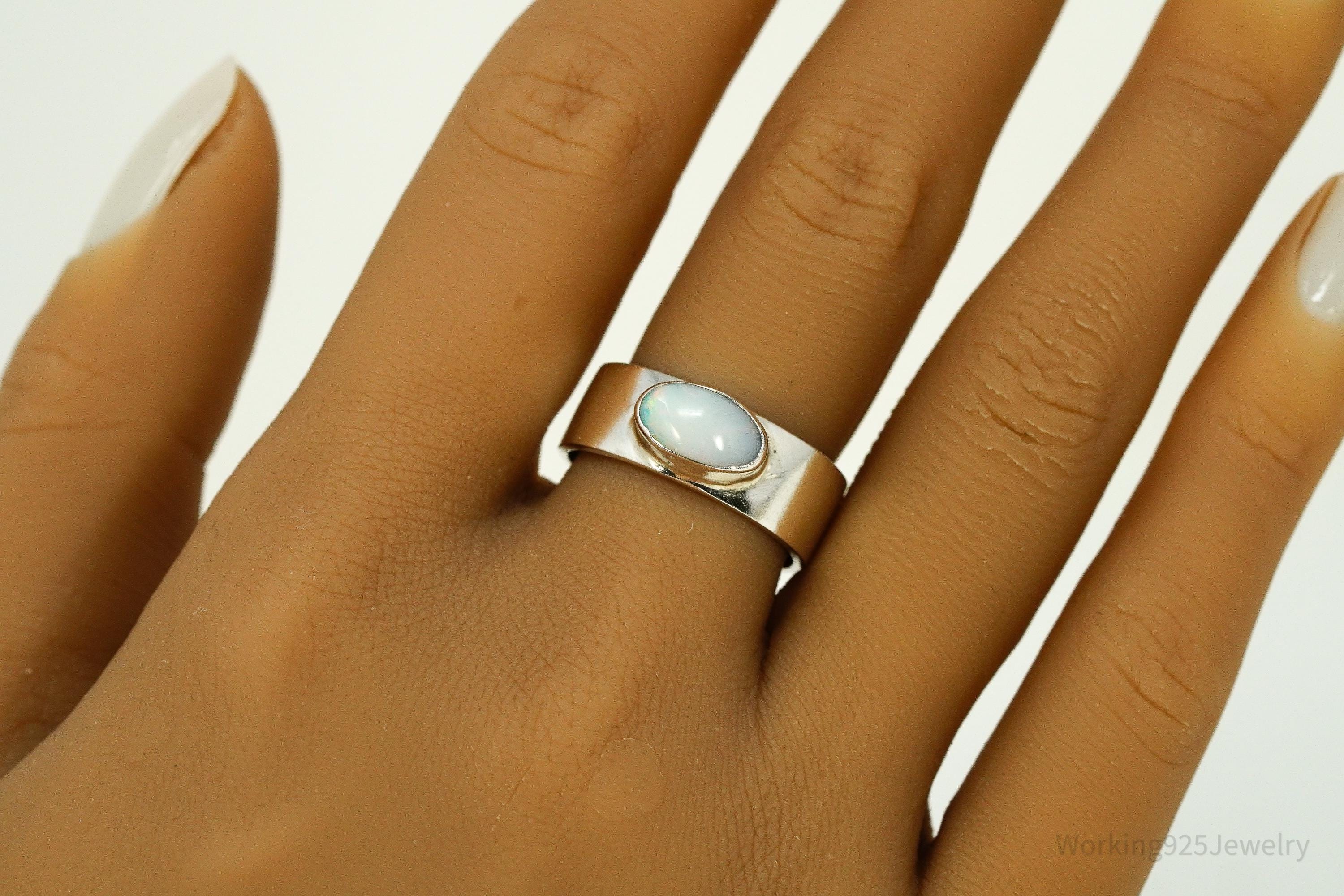 Vintage Opal Sterling Silver Band Ring - Size 8.75