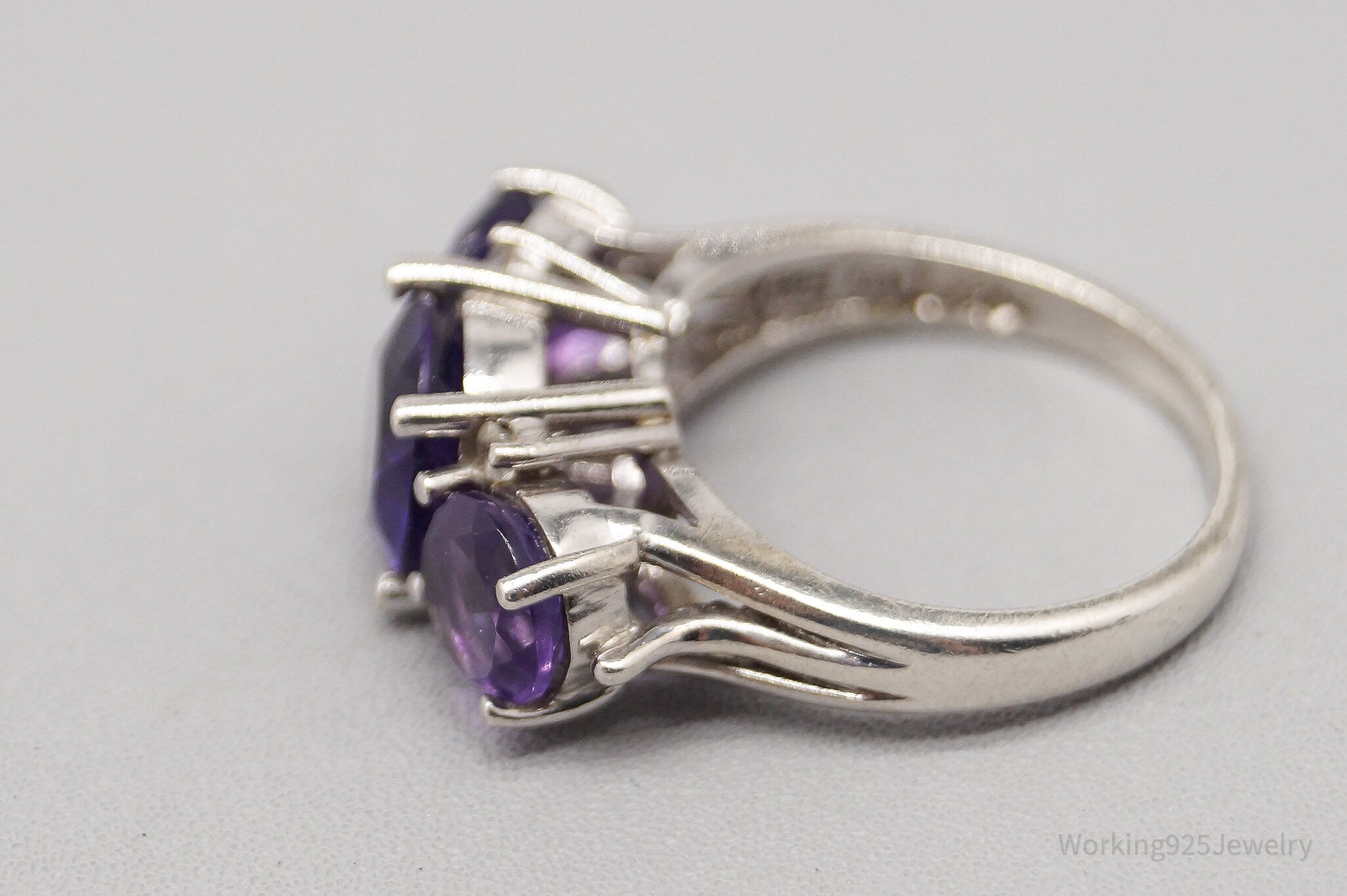 Vintage Amethyst Sterling Silver Ring - Size 5.25