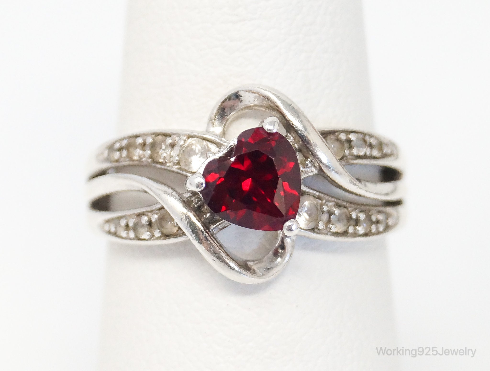 Vintage Ruby Heart Cubic Zirconia Sterling Silver Ring - Size 6.75