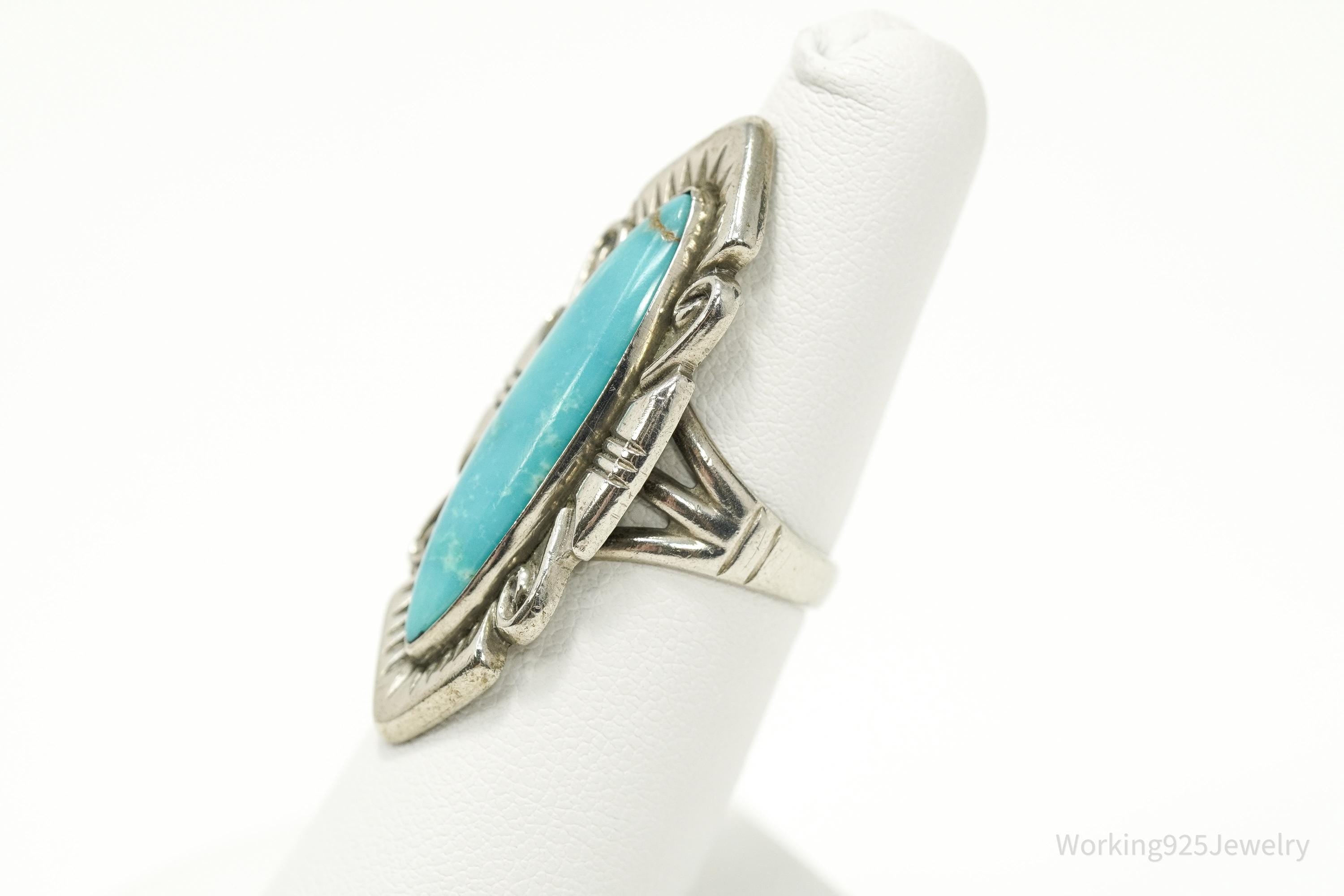 Vintage Native American Turquoise Unsigned Silver Ring - Size 6