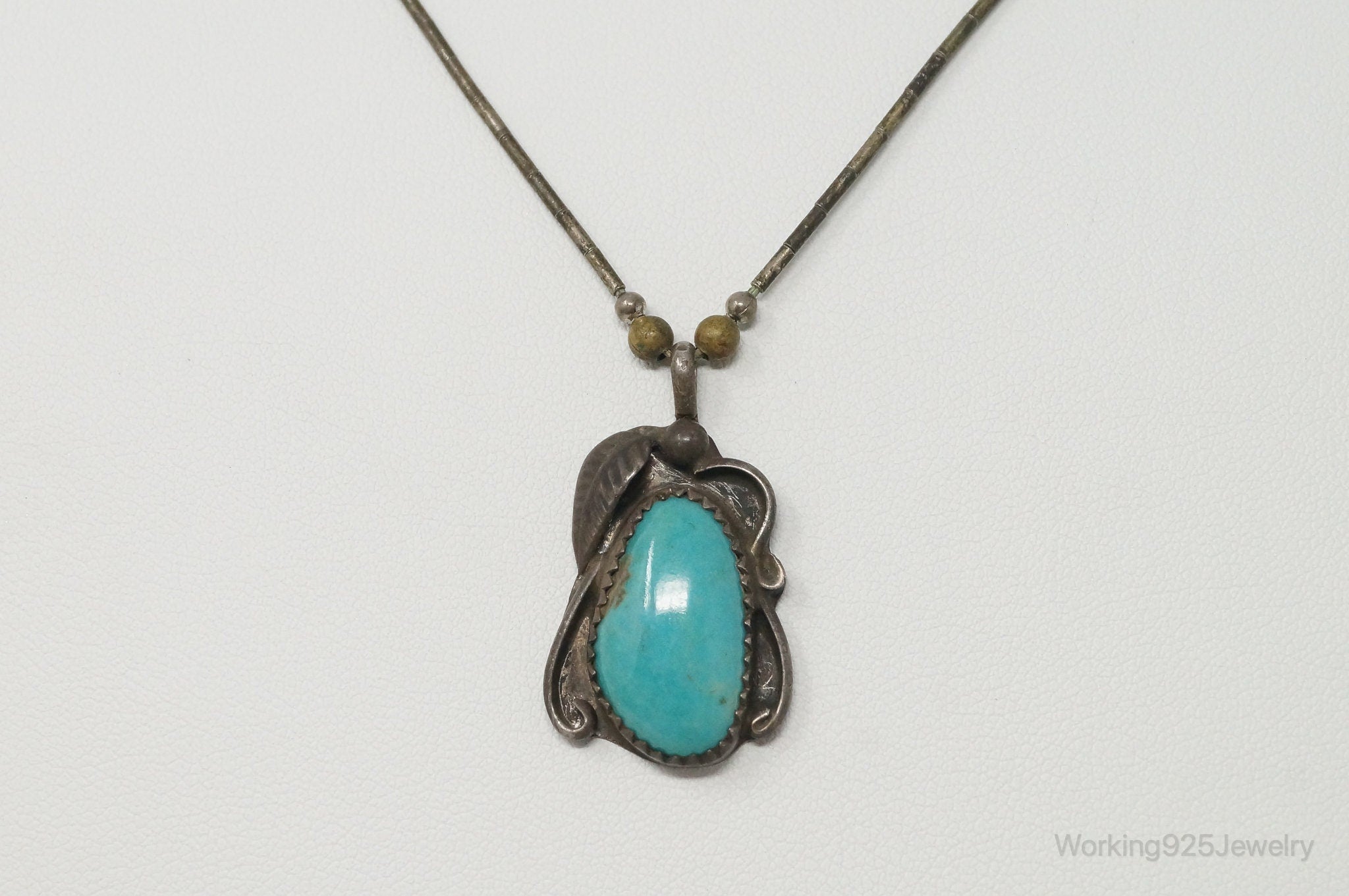 Vintage Native American Unsigned Turquoise Sterling Silver Necklace