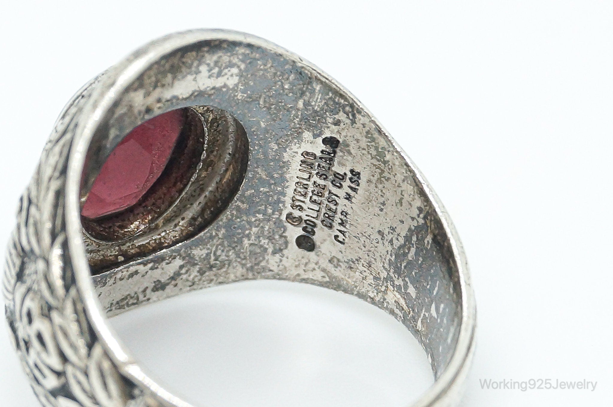 Vintage North Thurston High School 1968 Class Garnet Sterling Silver Ring- SZ 85