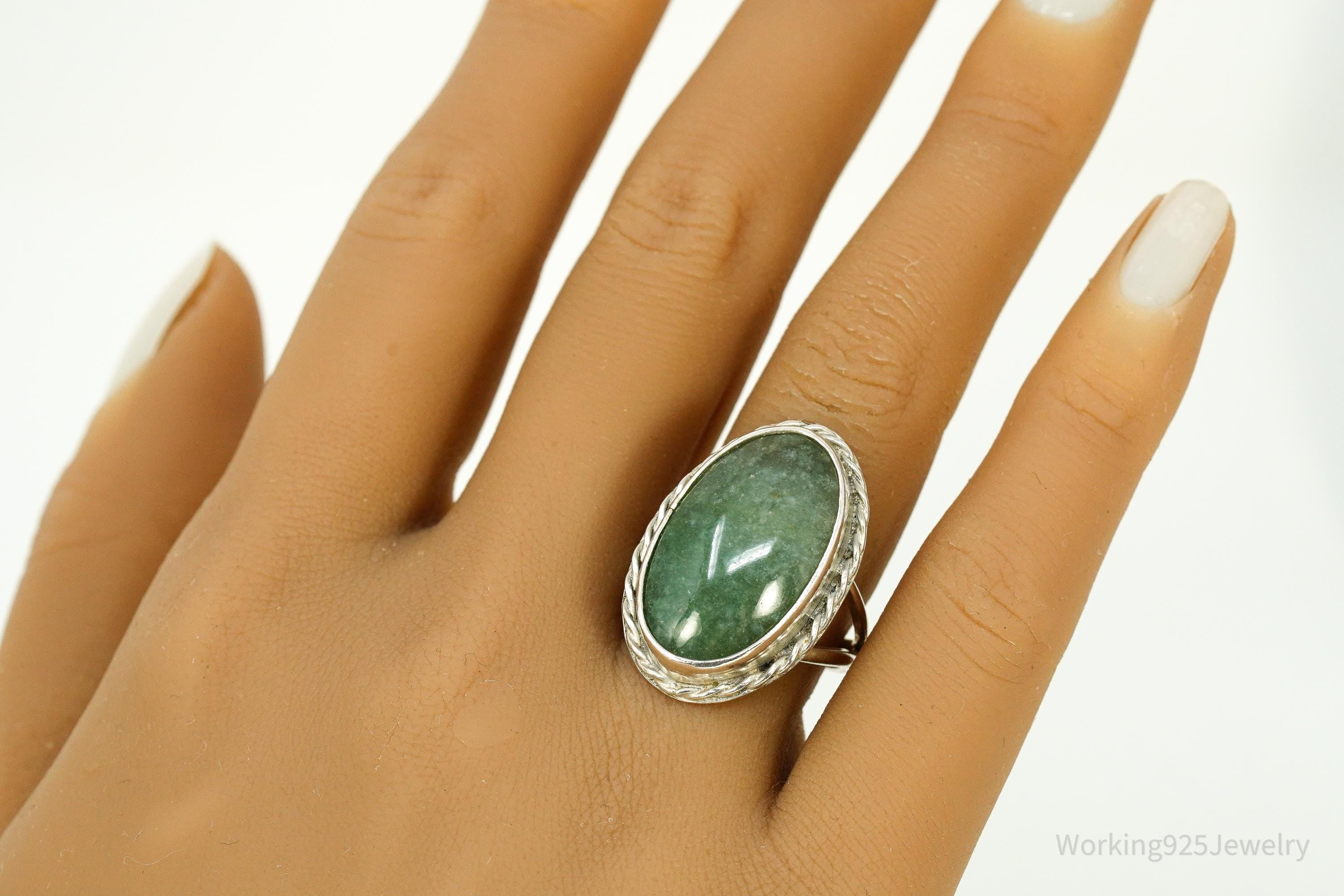 Vintage Green Jade Silver Ring - Size 8.25