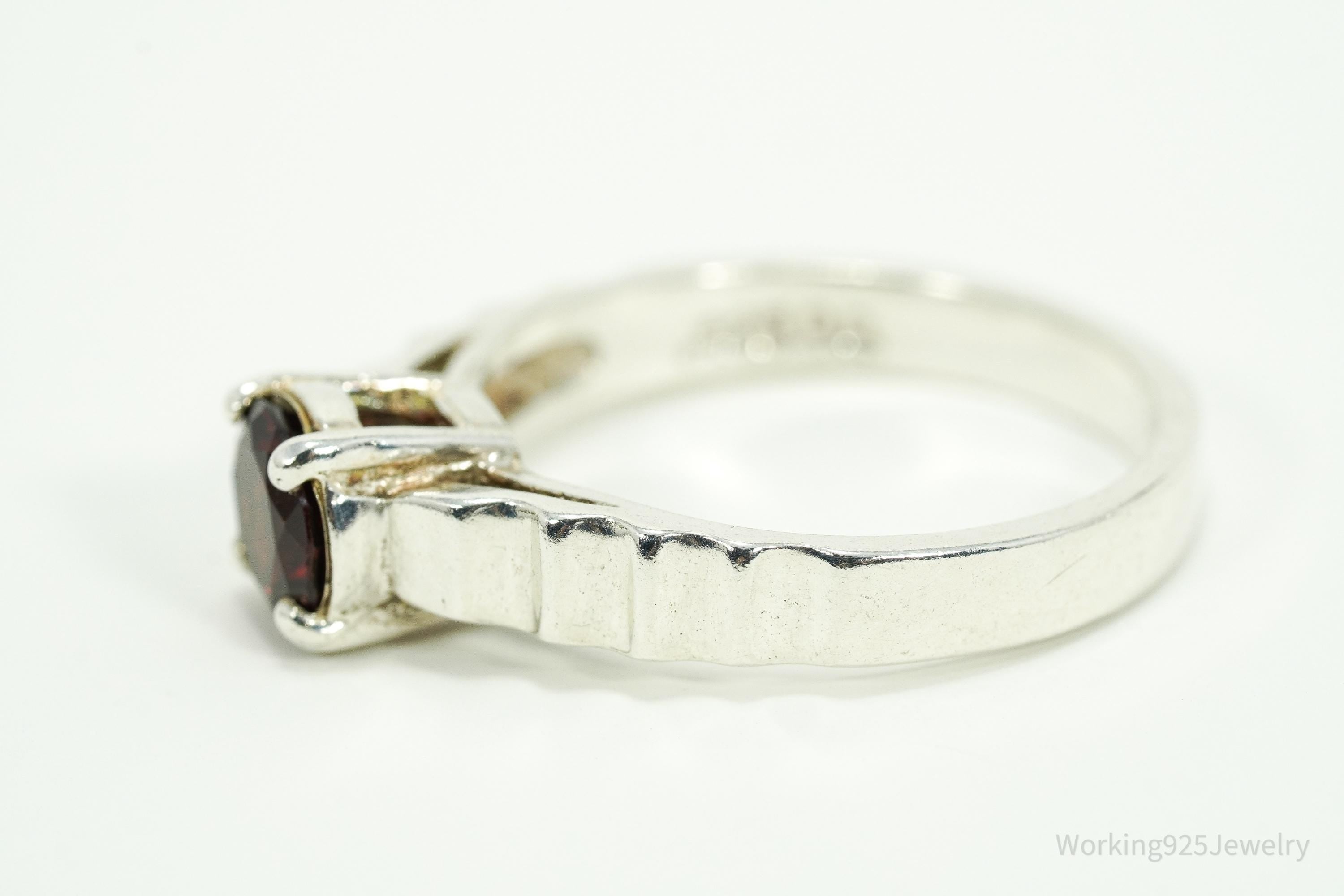 Vintage Garnet Sterling Silver Ring - Size 7.25