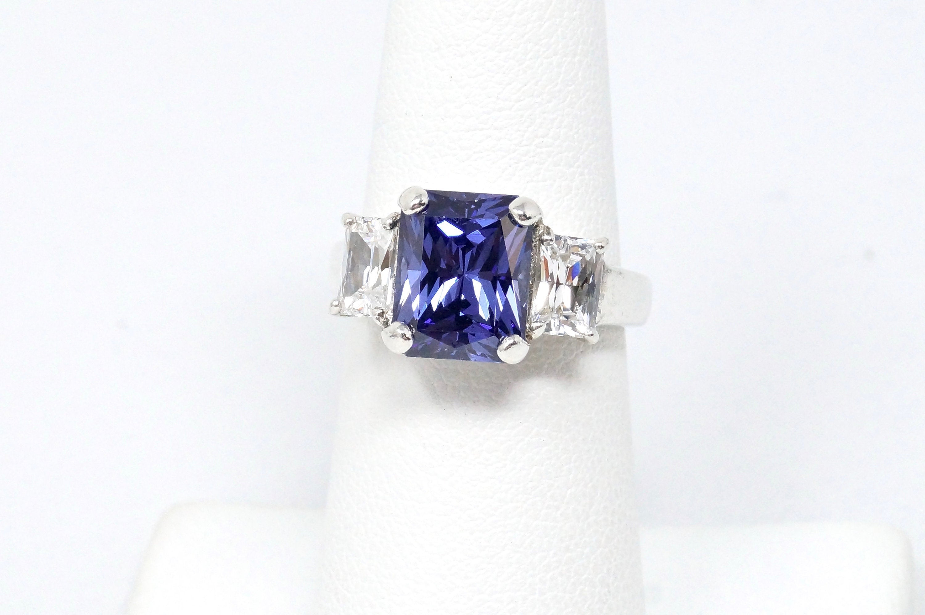 Vintage Large Purple Amethyst CZ Statement Ring Sterling Silver - Size 6