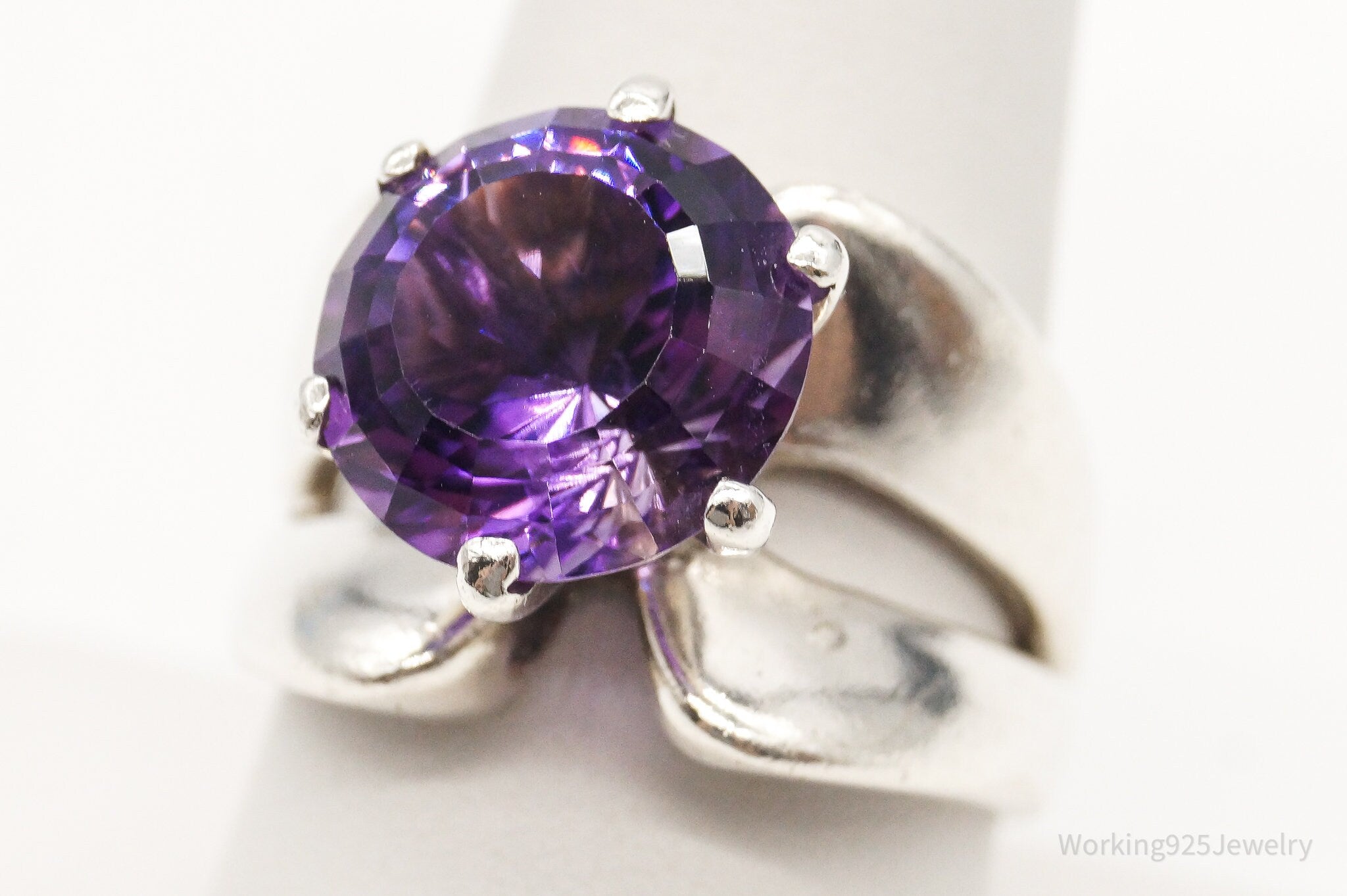 Vintage Large Purple Cubic Zirconia Sterling Silver Ring - Size 9