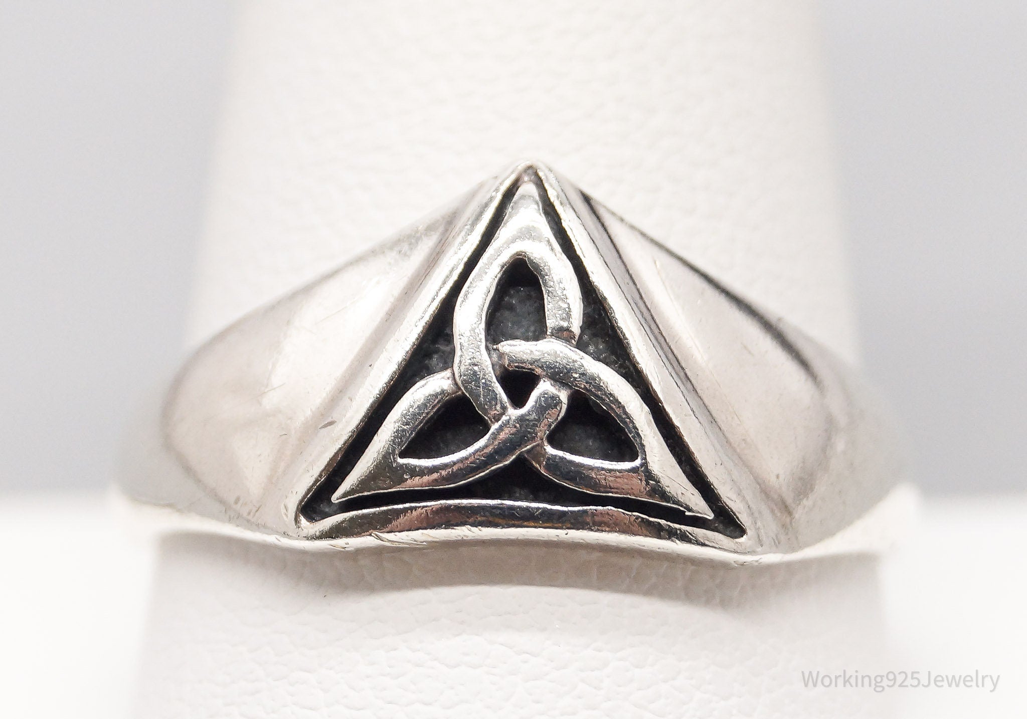 Vintage Pointed Trinity Knot Sterling Silver Band Ring - Size 12