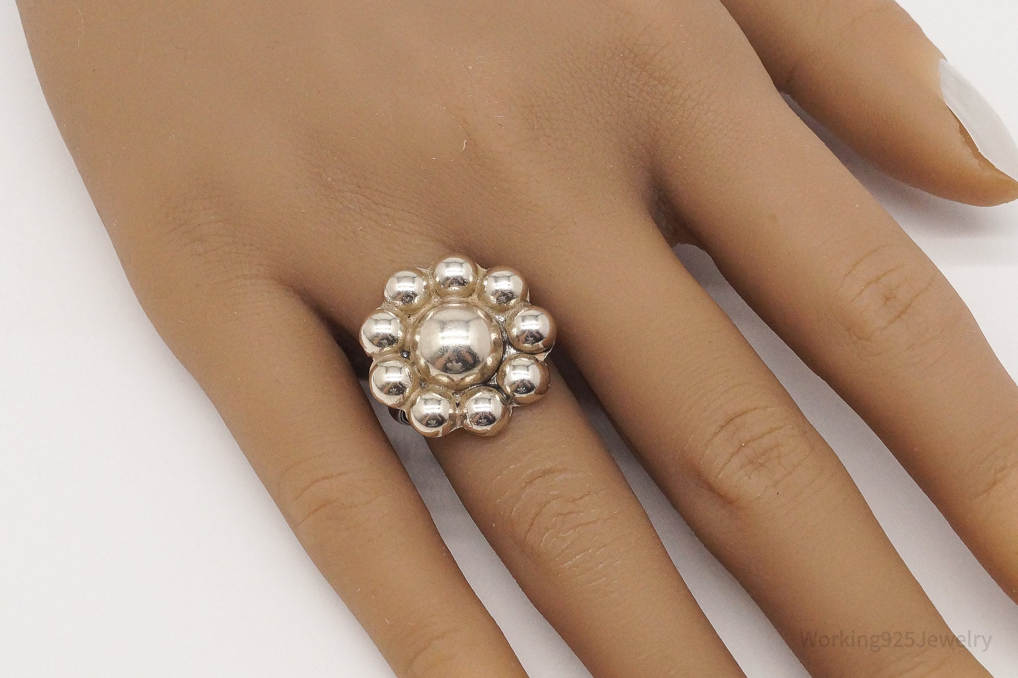 Vintage Puffy Flower Silver Ring - Size 7.25