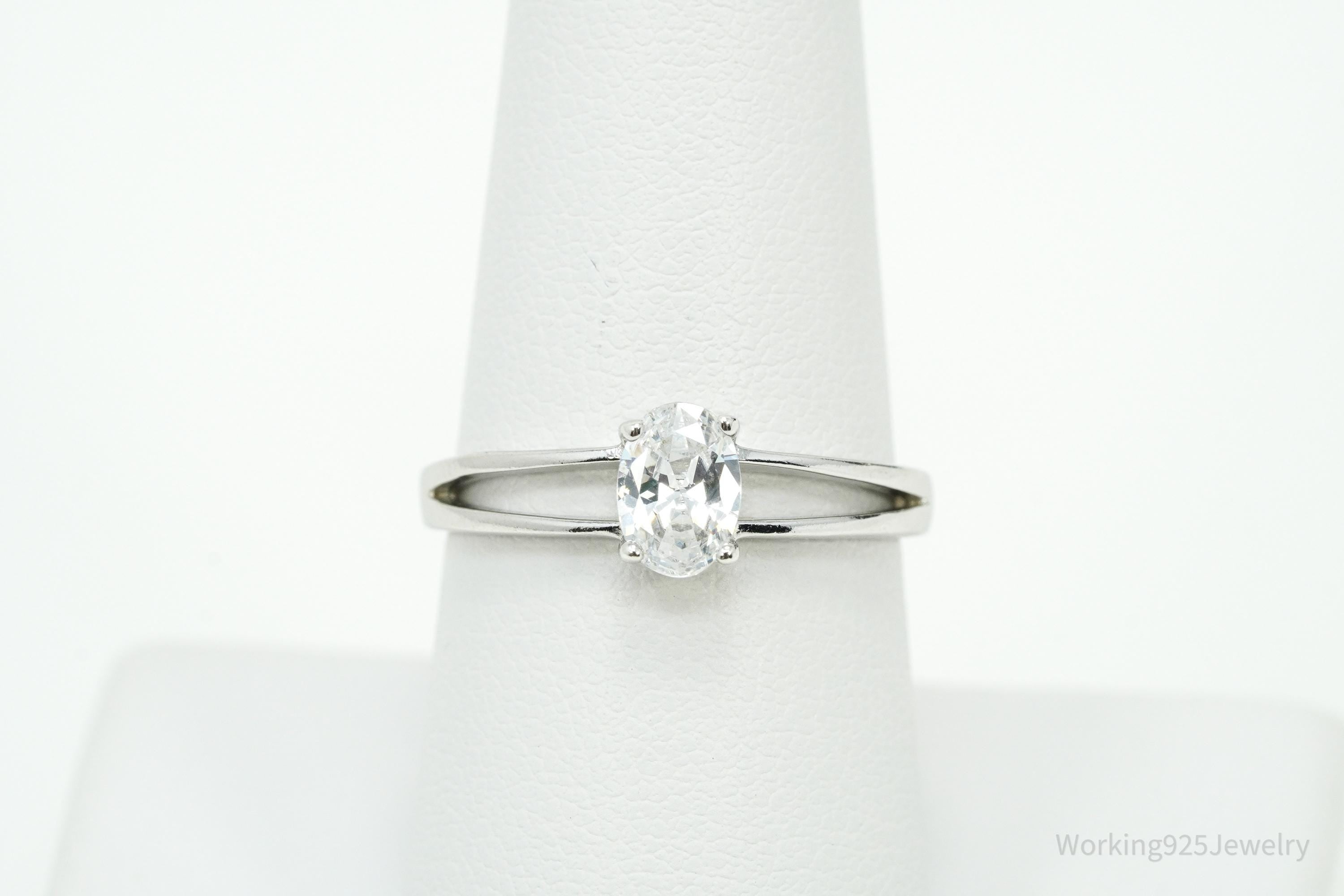 Vintage Cubic Zirconia Sterling Silver Ring - Size 8