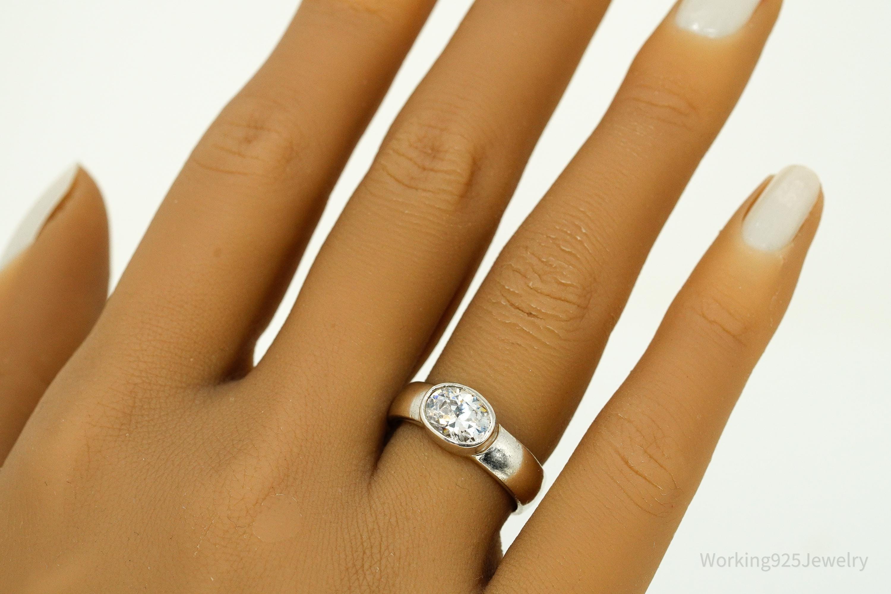 Vintage Cubic Zirconia Sterling Silver Ring Size 7