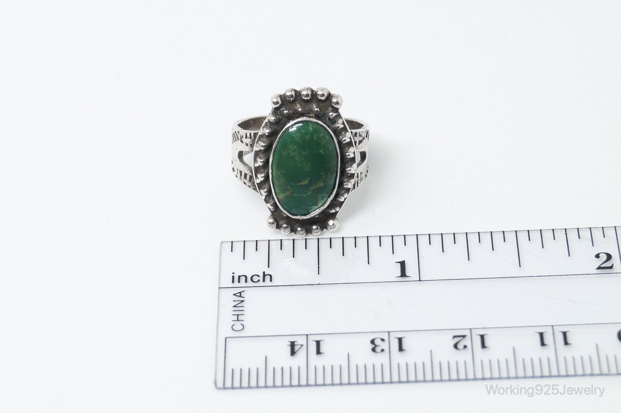 Vintage Native American Green Turquoise Unsigned Sterling Silver Ring SZ 6.25