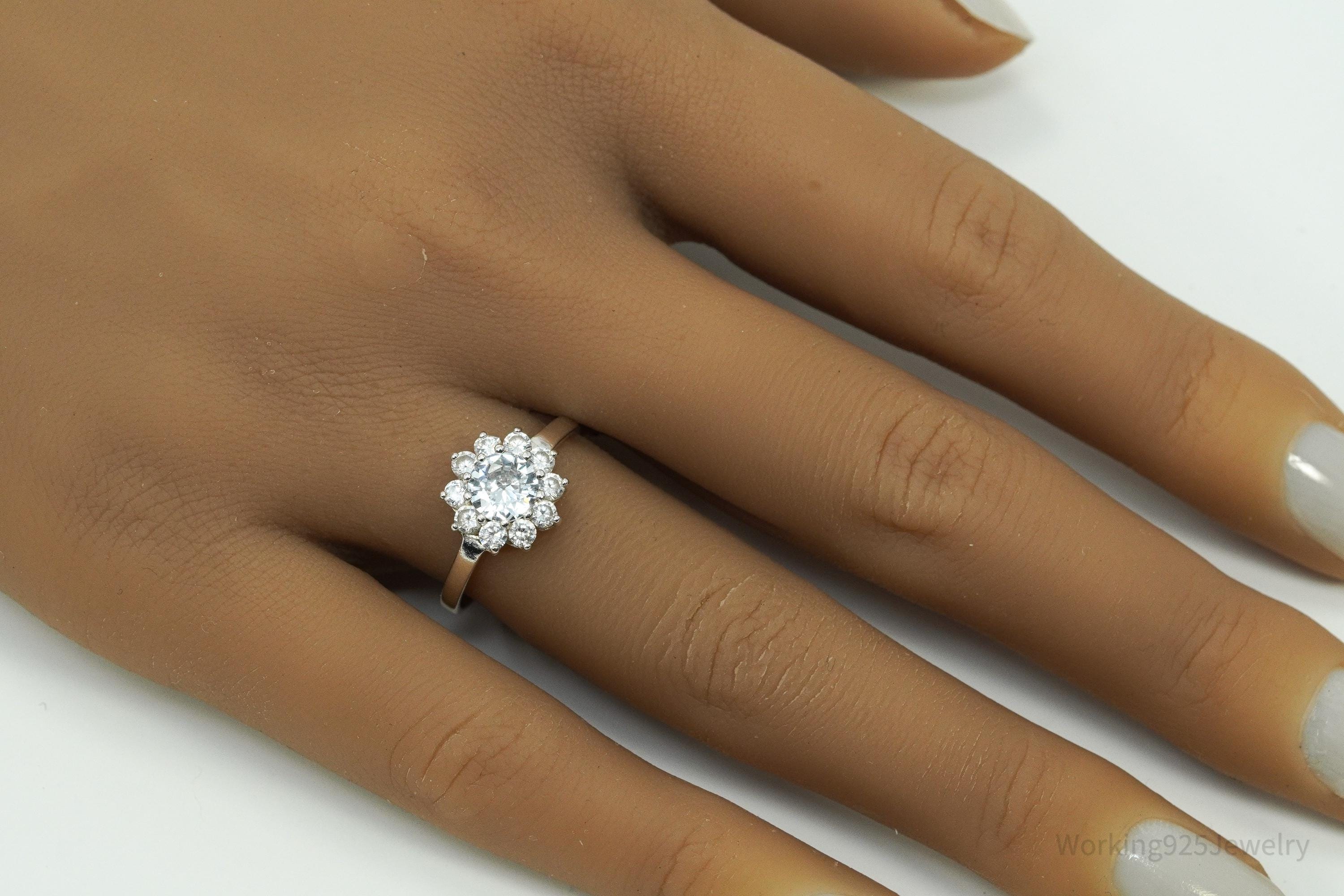 Designer Ste Bee Cubic Zirconia Flower Sterling Silver Ring Size 7.75