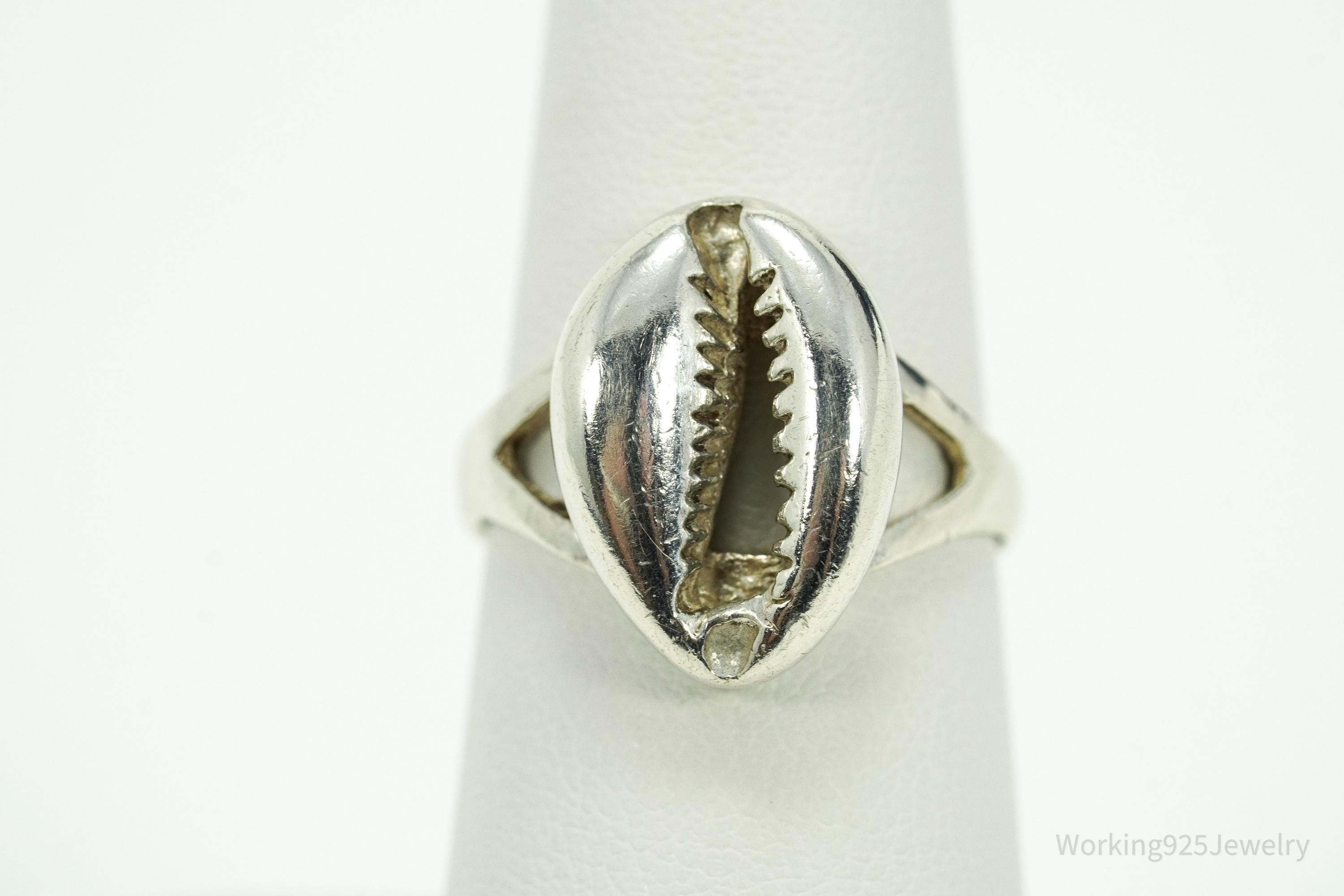 Vintage Cowrie Shell Sterling Silver Ring - Size 7.5