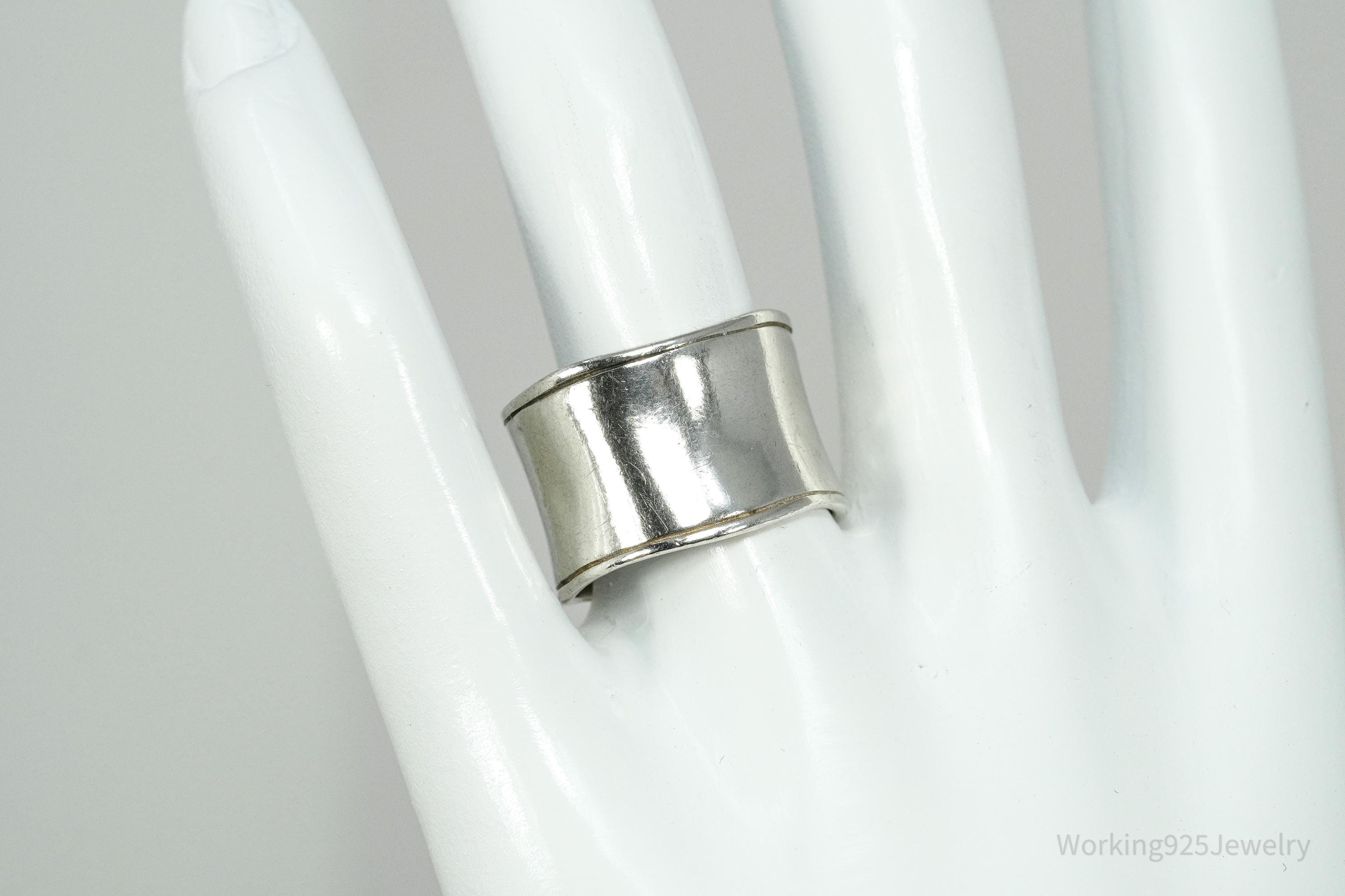 Vintage Designer Silpada Sterling Silver Band Ring - Size 8.25