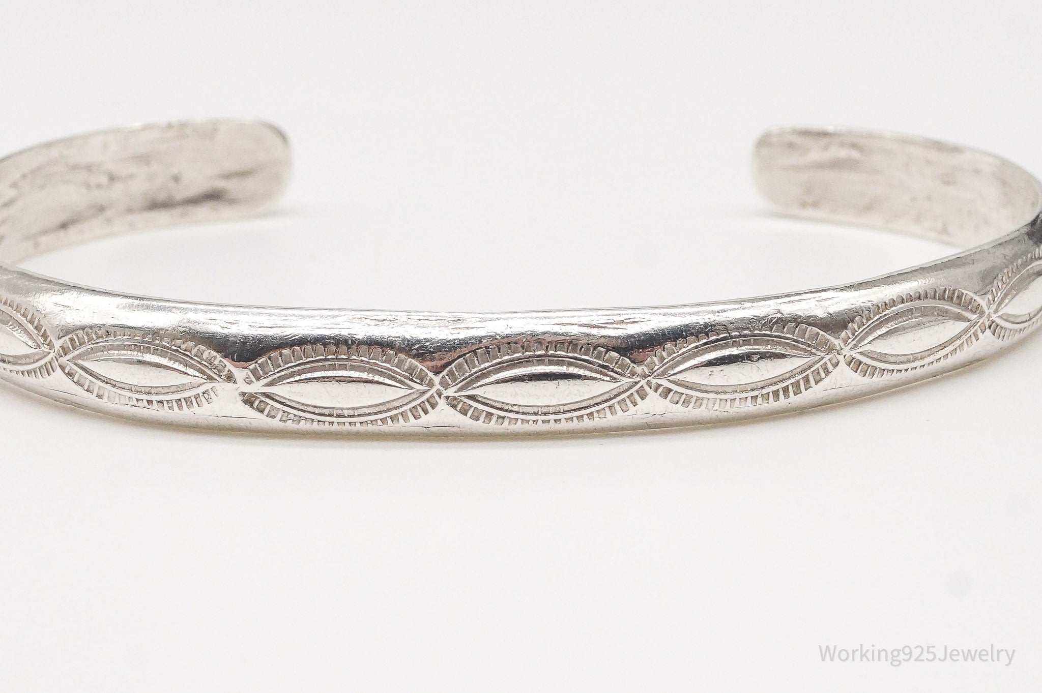 Vintage Native American Unsigned Silver Cuff Bracelet