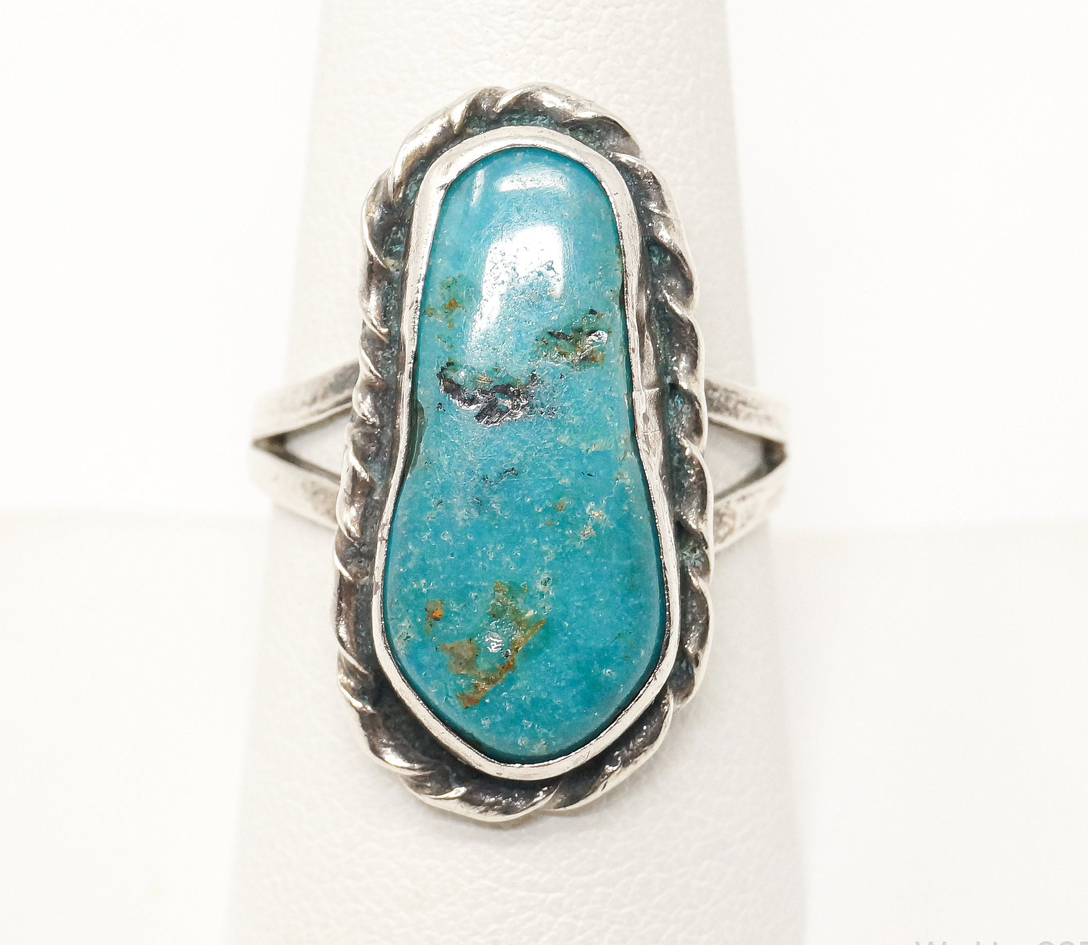 Vintage Native American Unsigned Turquoise Sterling Silver Ring - Sz 8.75