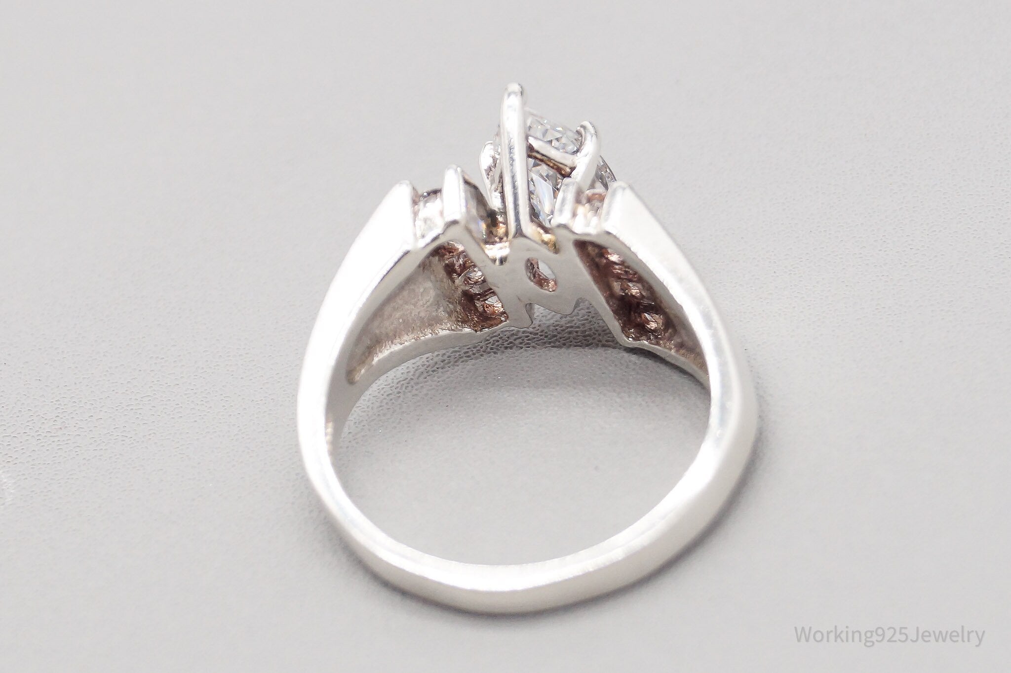 Vintage Diamonique Cubic Zirconia Sterling Silver Ring - Size 8