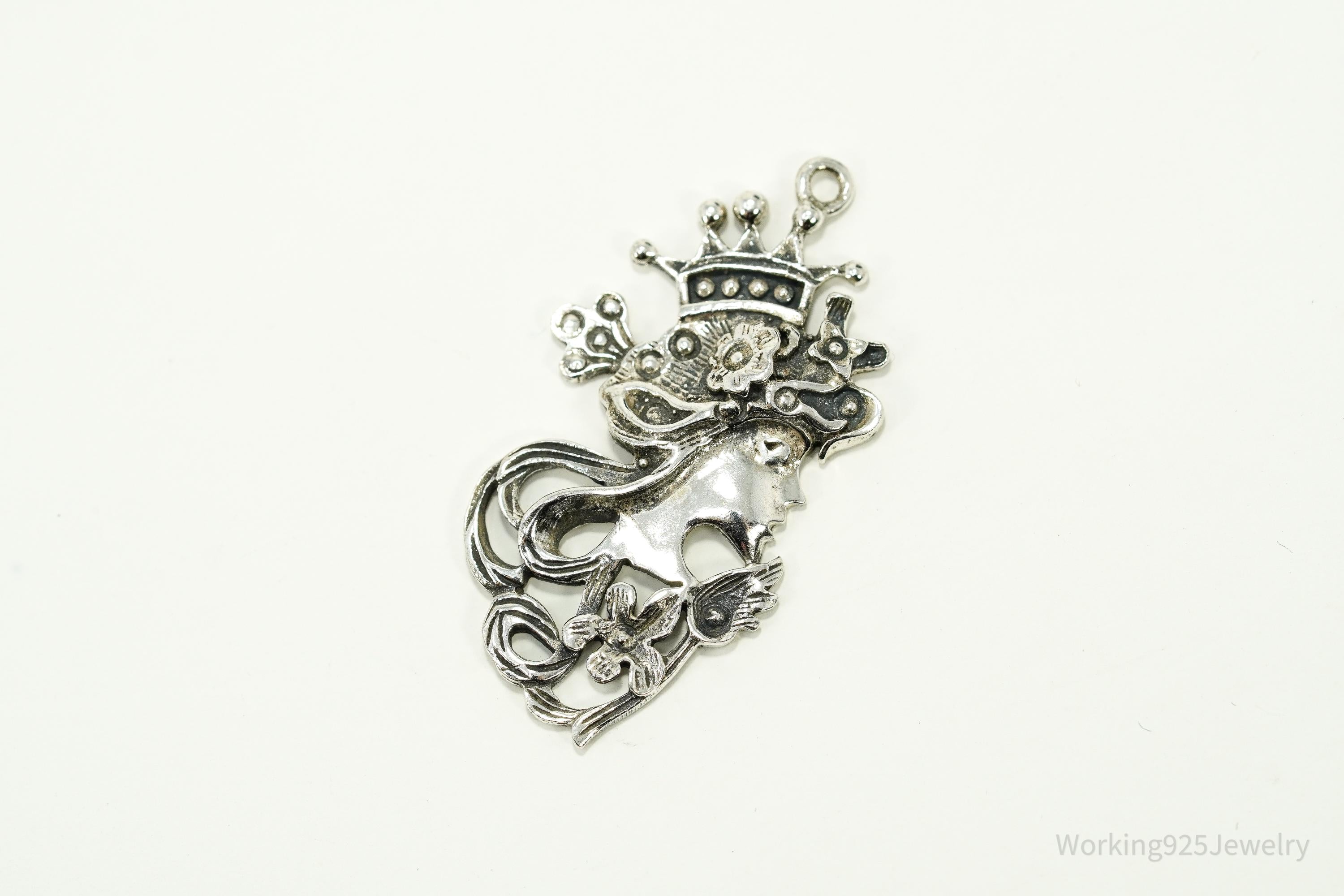Vintage Art Nouveau Style Queen Sterling Silver Pendant