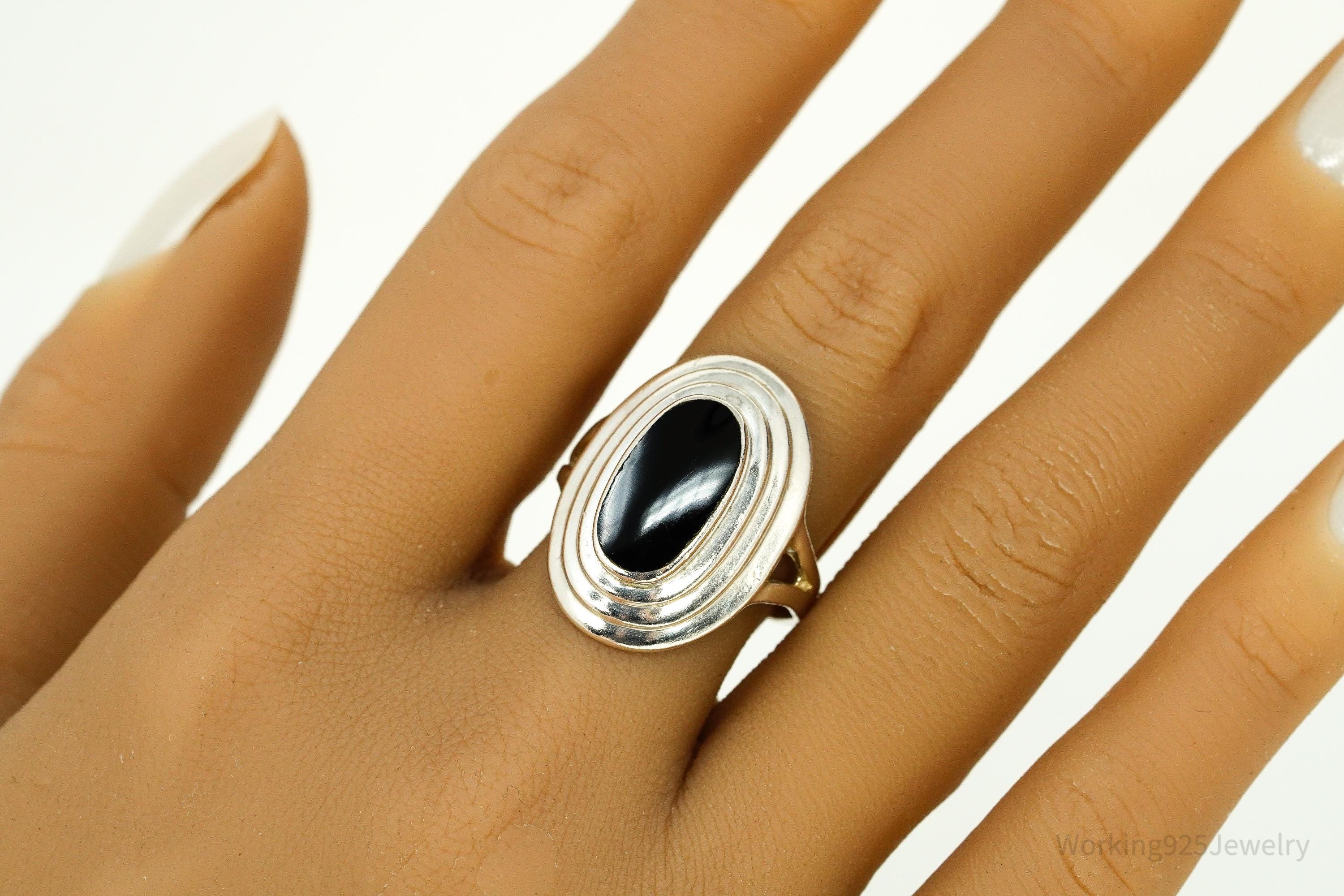 Vintage Black Onyx Modernist Style Sterling Silver Ring - Size 9.25