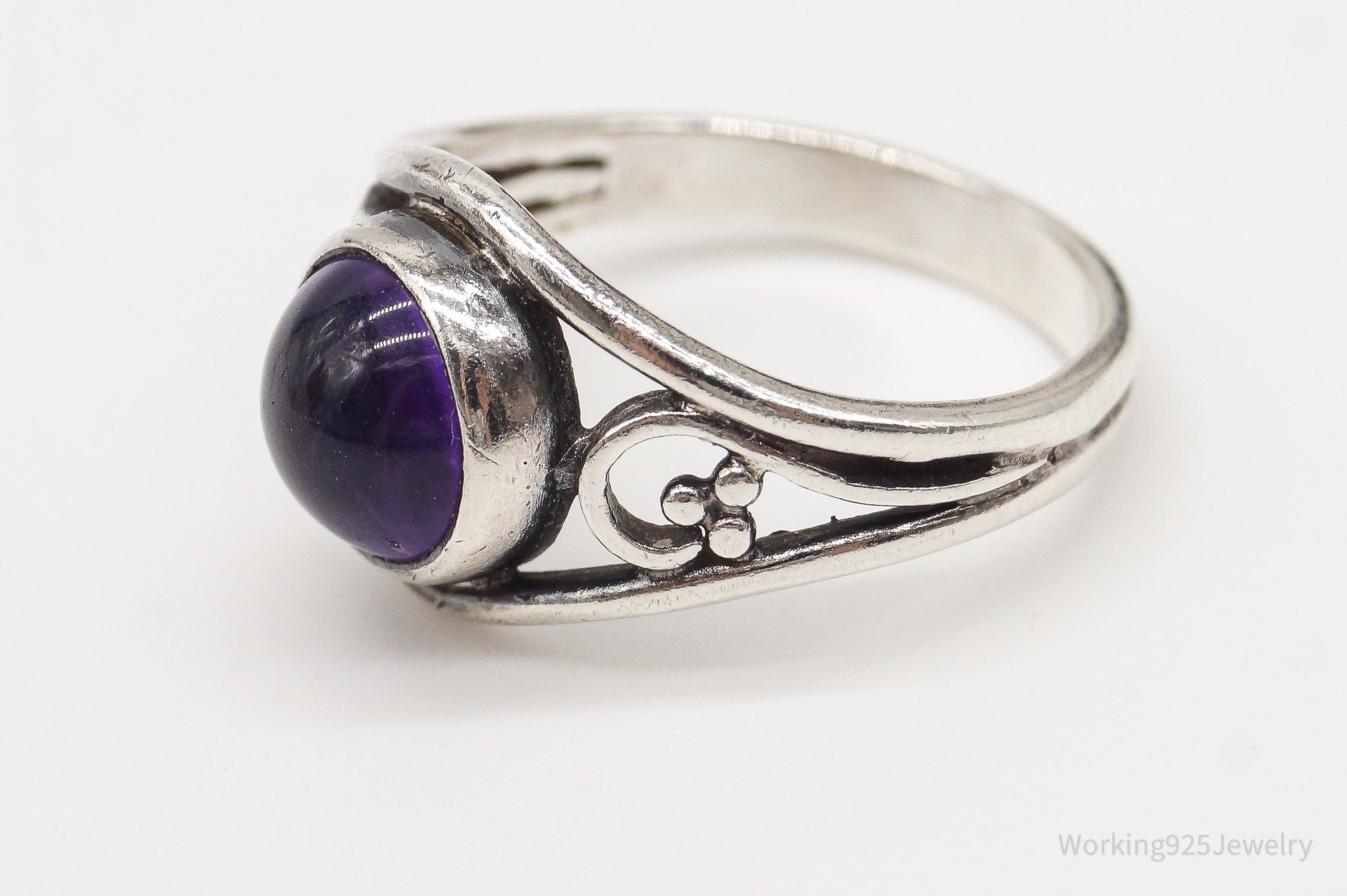 Vintage Modernist Amethyst Sterling Silver Ring - Size 6