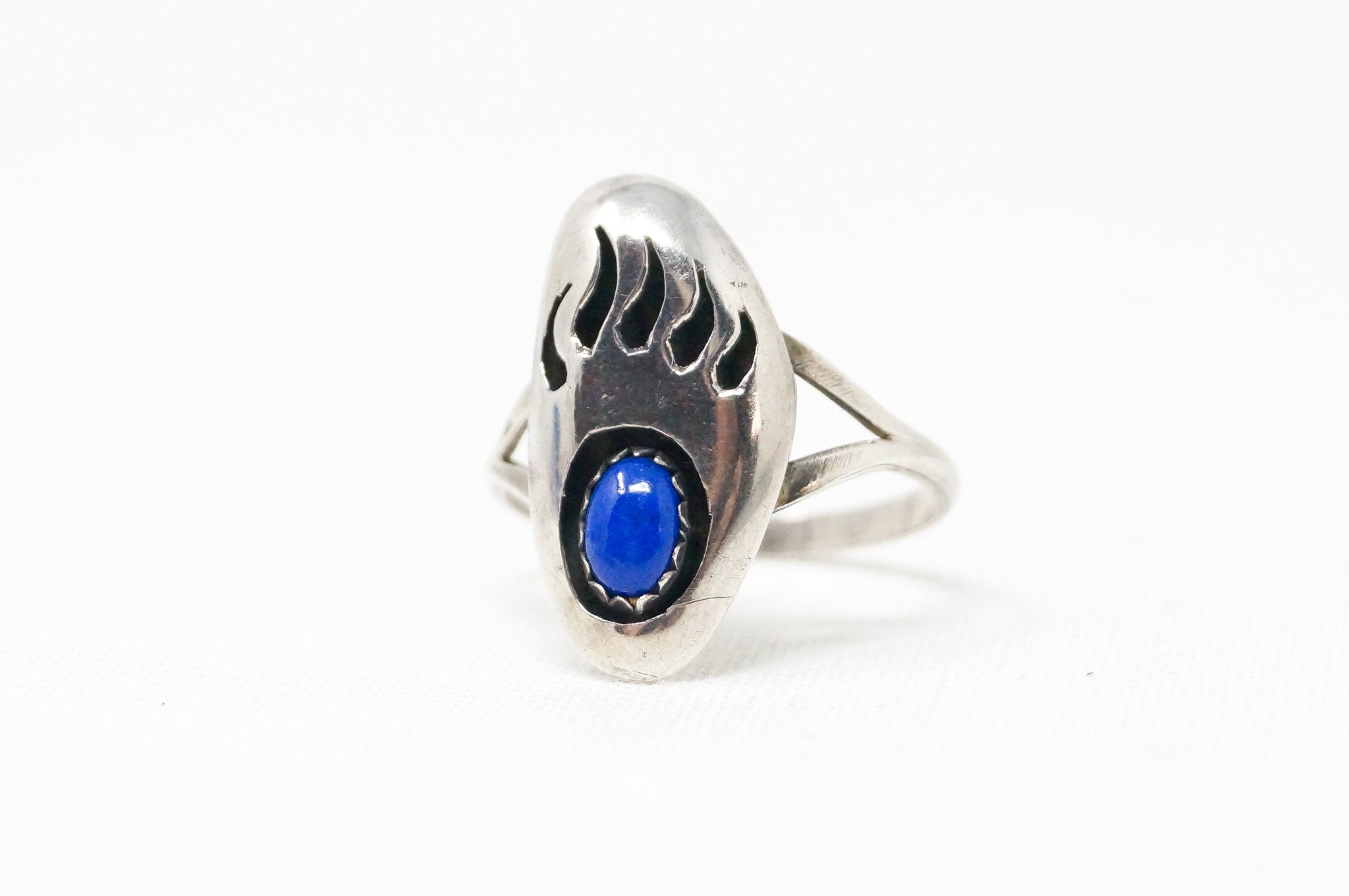 Vintage Native Lapis Lazuli Bear Paw Claw Cut Out Sterling Silver Ring Sz 8.25