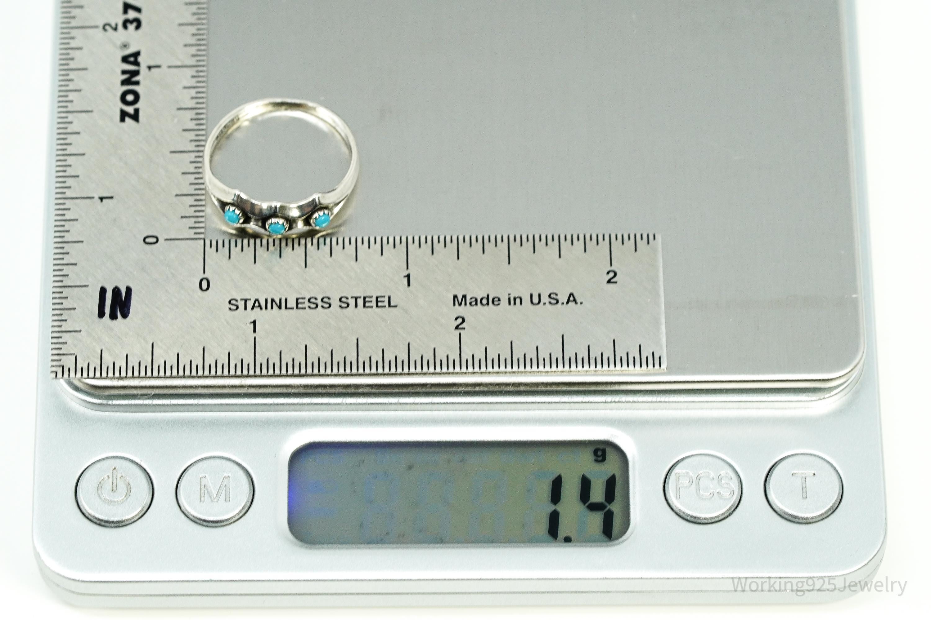 Vintage Handmade Native American Turquoise Sterling Silver Ring - Size 7.5