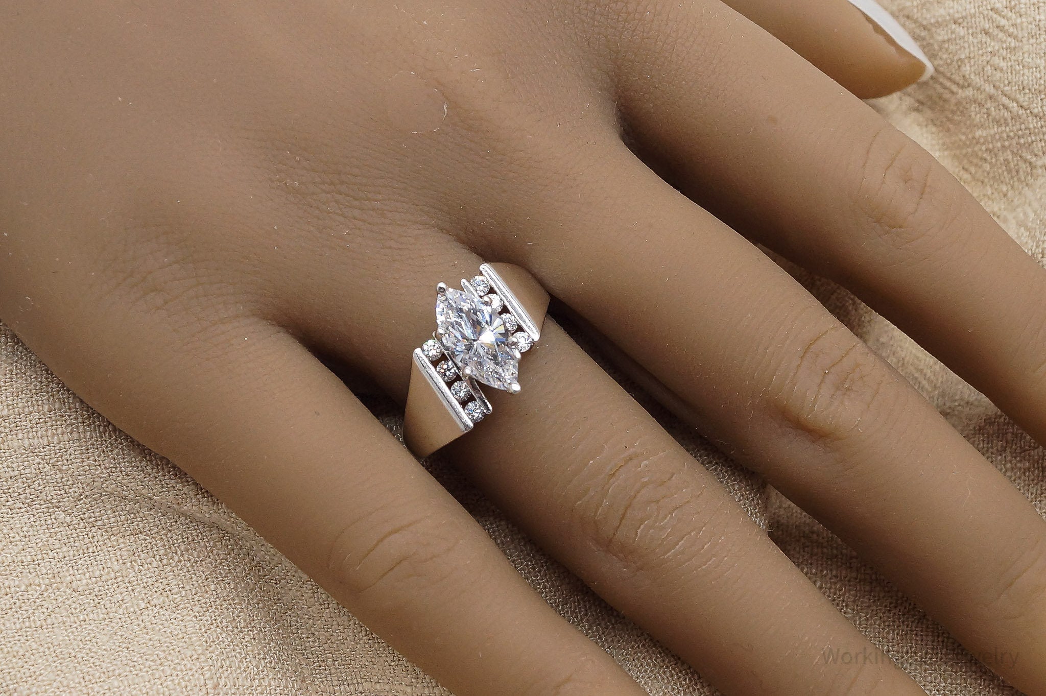 Vintage Diamonique Cubic Zirconia Sterling Silver Ring - Size 8