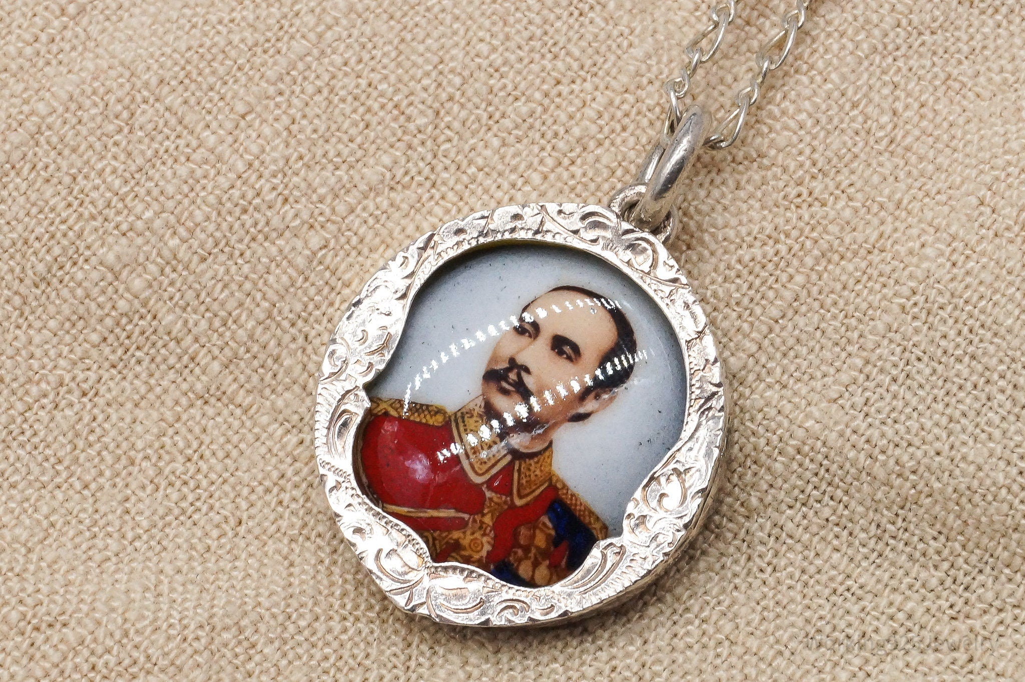 Vintage King Rama V King Of Siam Portrait Sterling Silver Necklace 18"