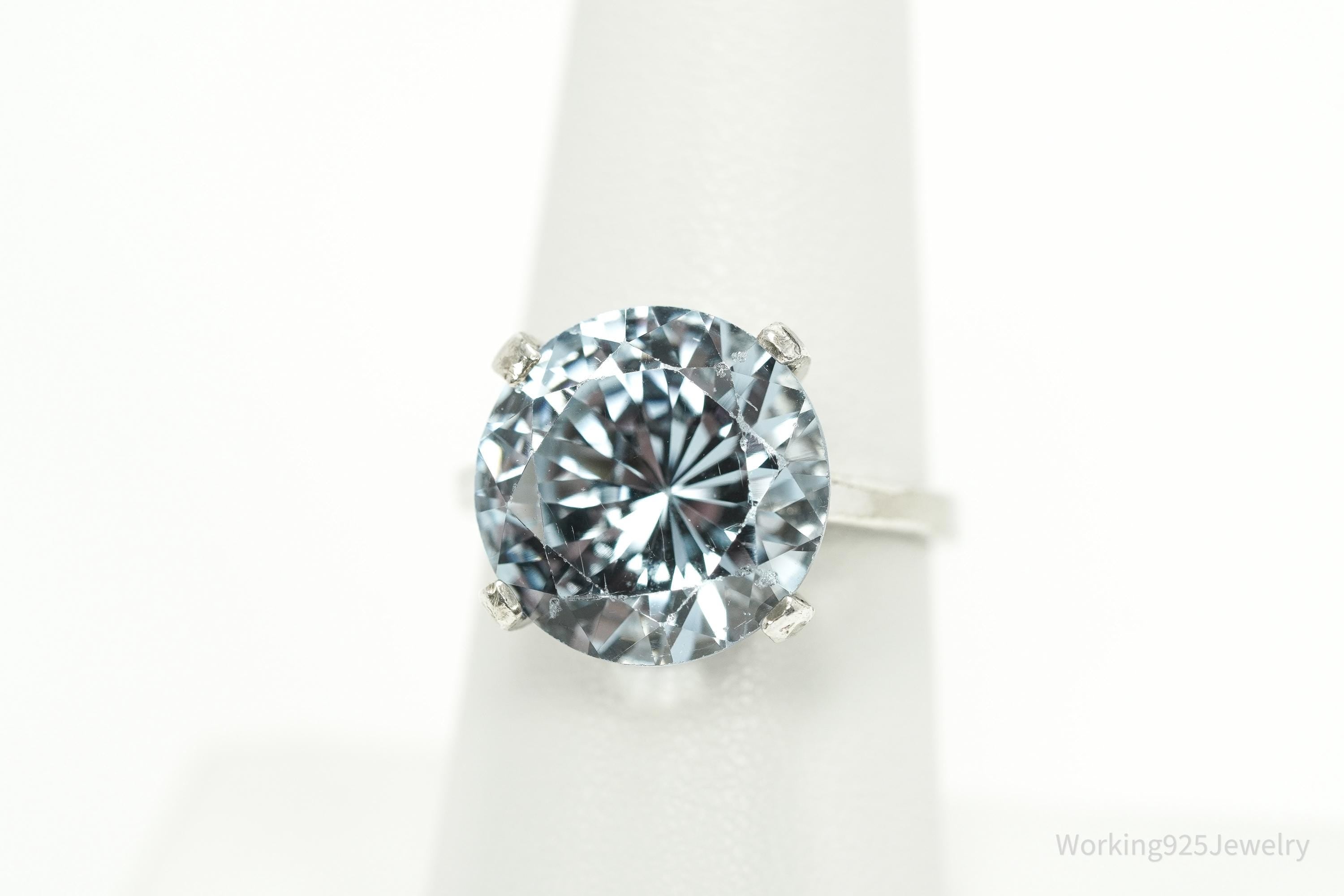 Vintage Large Light Blue Spinel Sterling Silver Rhodium Plated Ring - Size 7.25