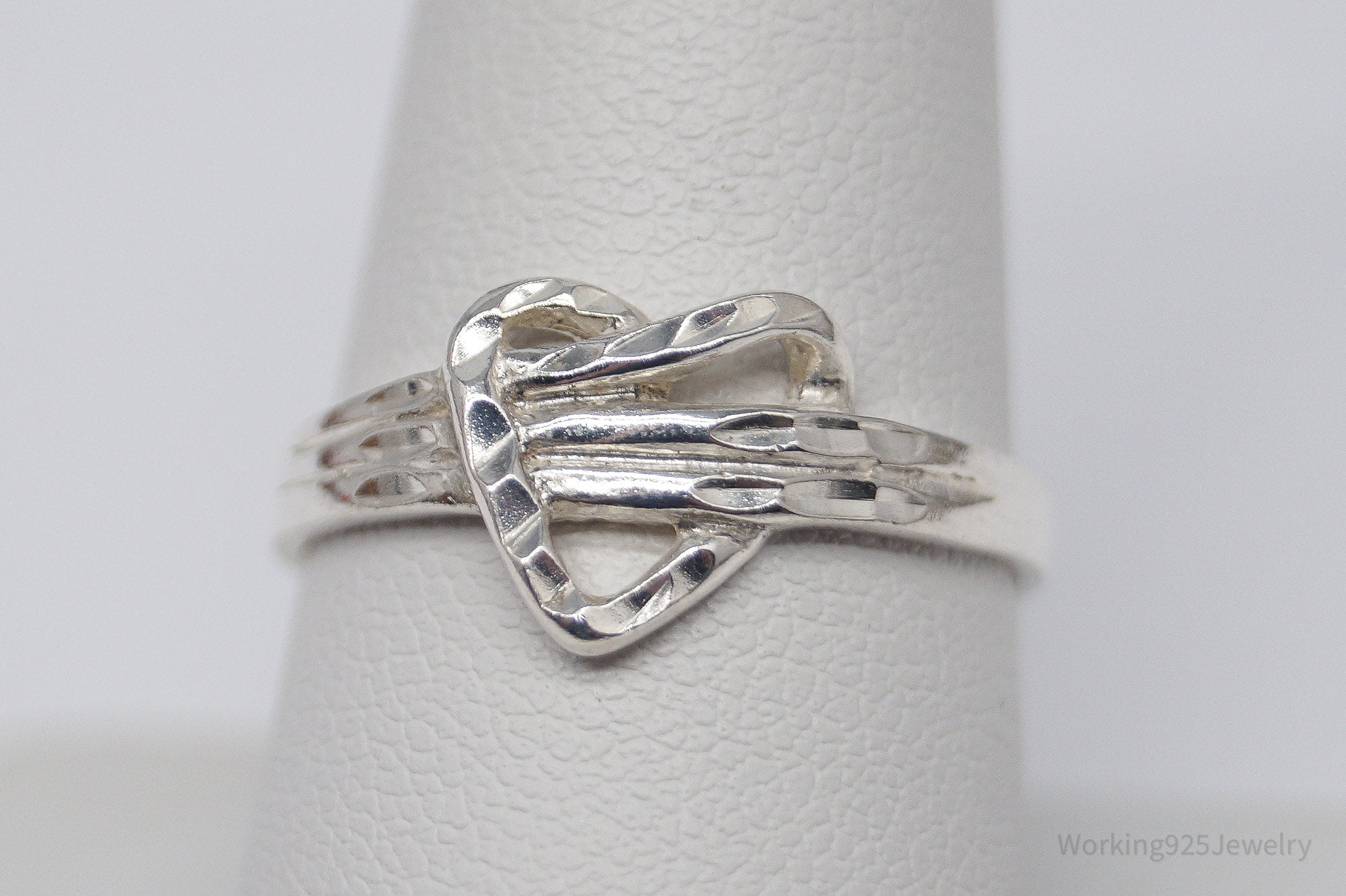 Vintage Heart Sterling Silver Ring - Size 9
