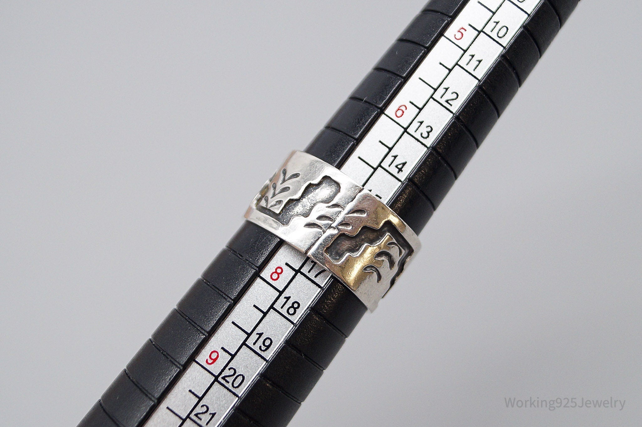 Vintage Mexico Aztec Style Sterling Silver Ring - Size 7.5