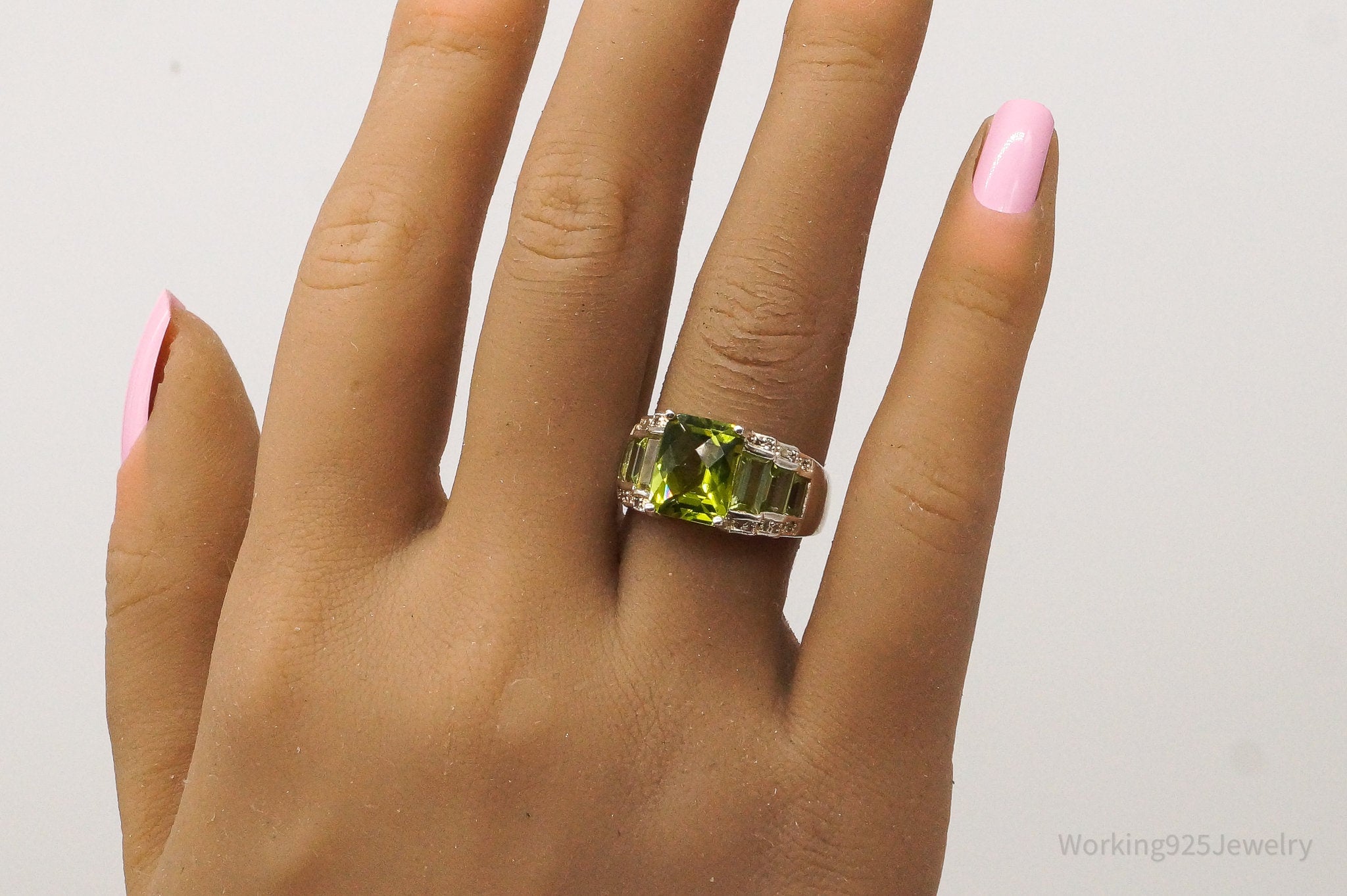 Vintage Peridot Cubic Zirconia Sterling Silver Ring - Size 7