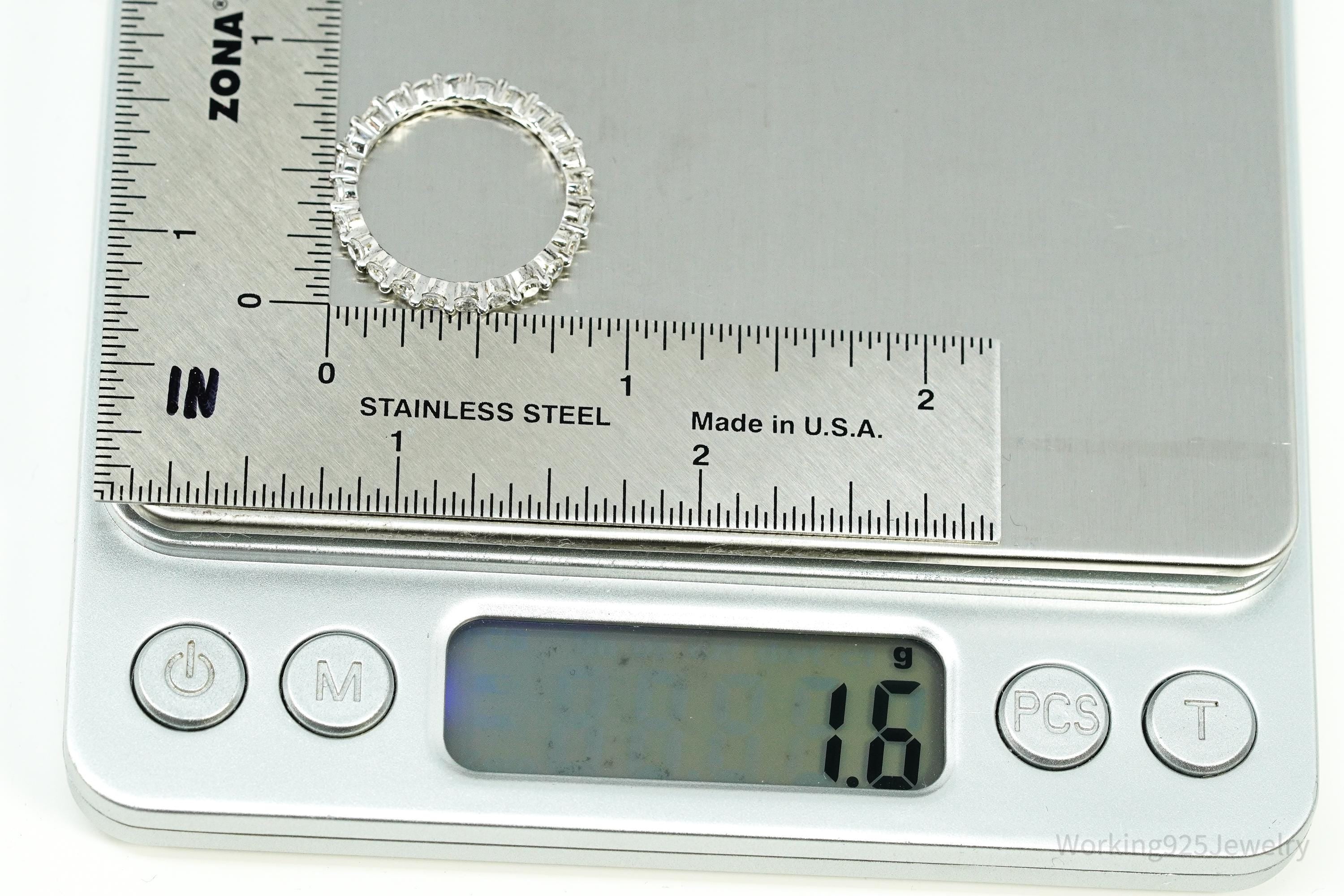 Vintage Cubic Zirconia Sterling Silver Band Ring - Size 7.5