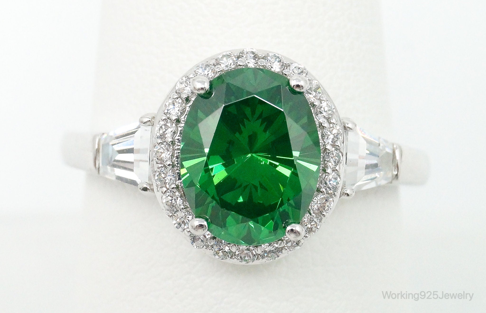 Vintage Large Green Cubic Zirconia Sterling Silver Ring - Size 9.25