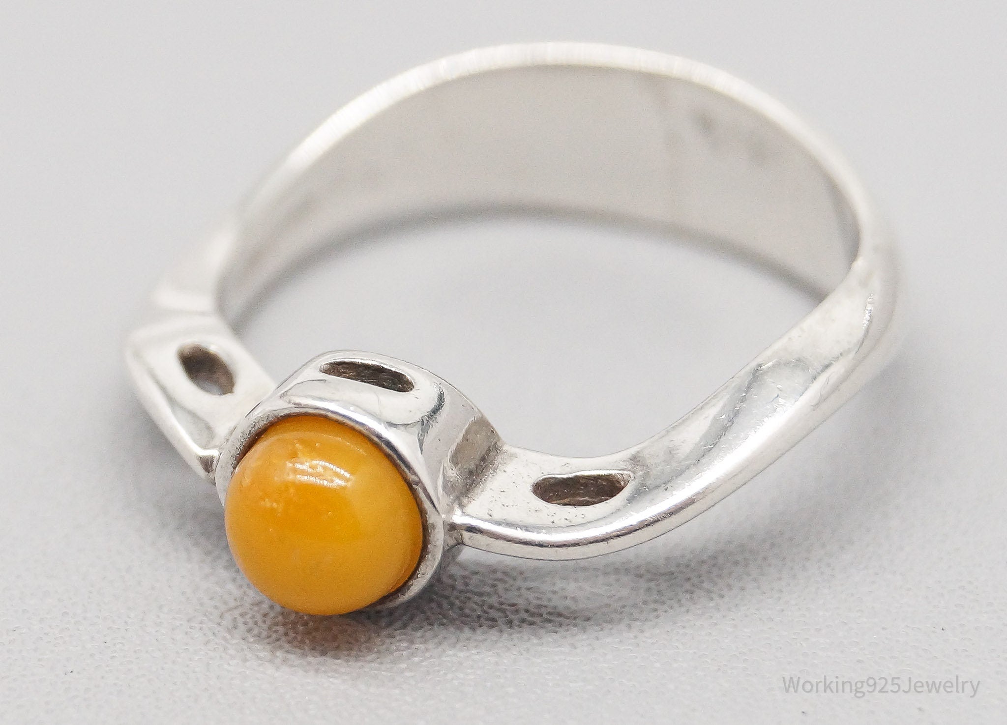 Vintage Modernist Amber Sterling Silver Ring - Size 6.5