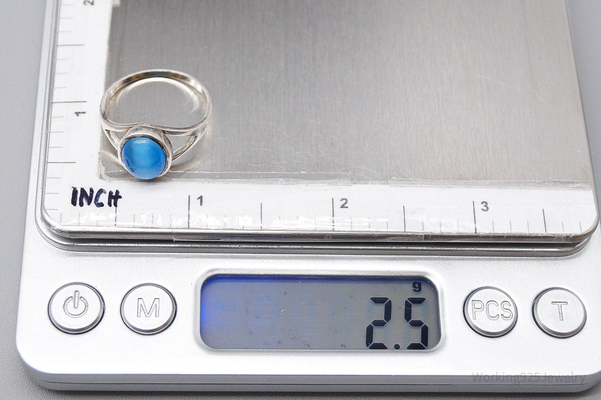 Vintage Blue Cats Eye Sterling Silver Ring - Size 8