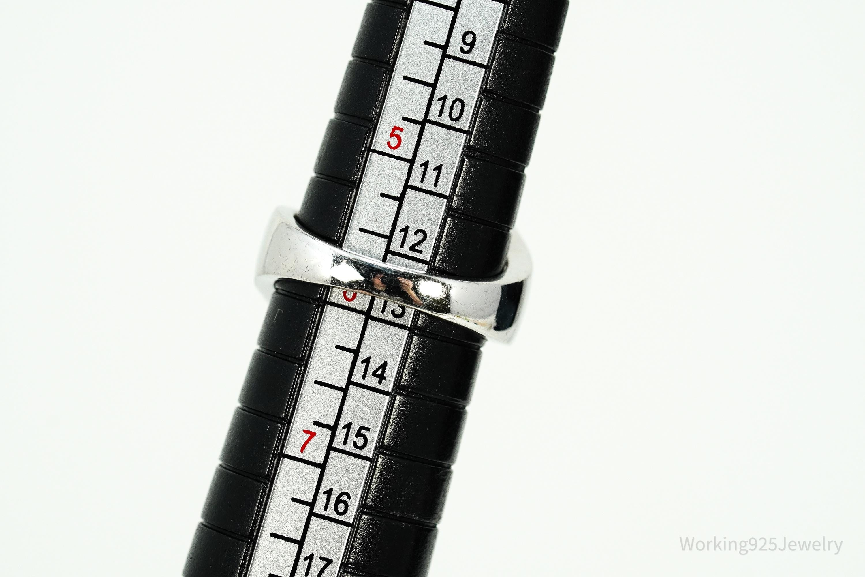 Tanzanite Sterling Silver Ring - Size 5.75