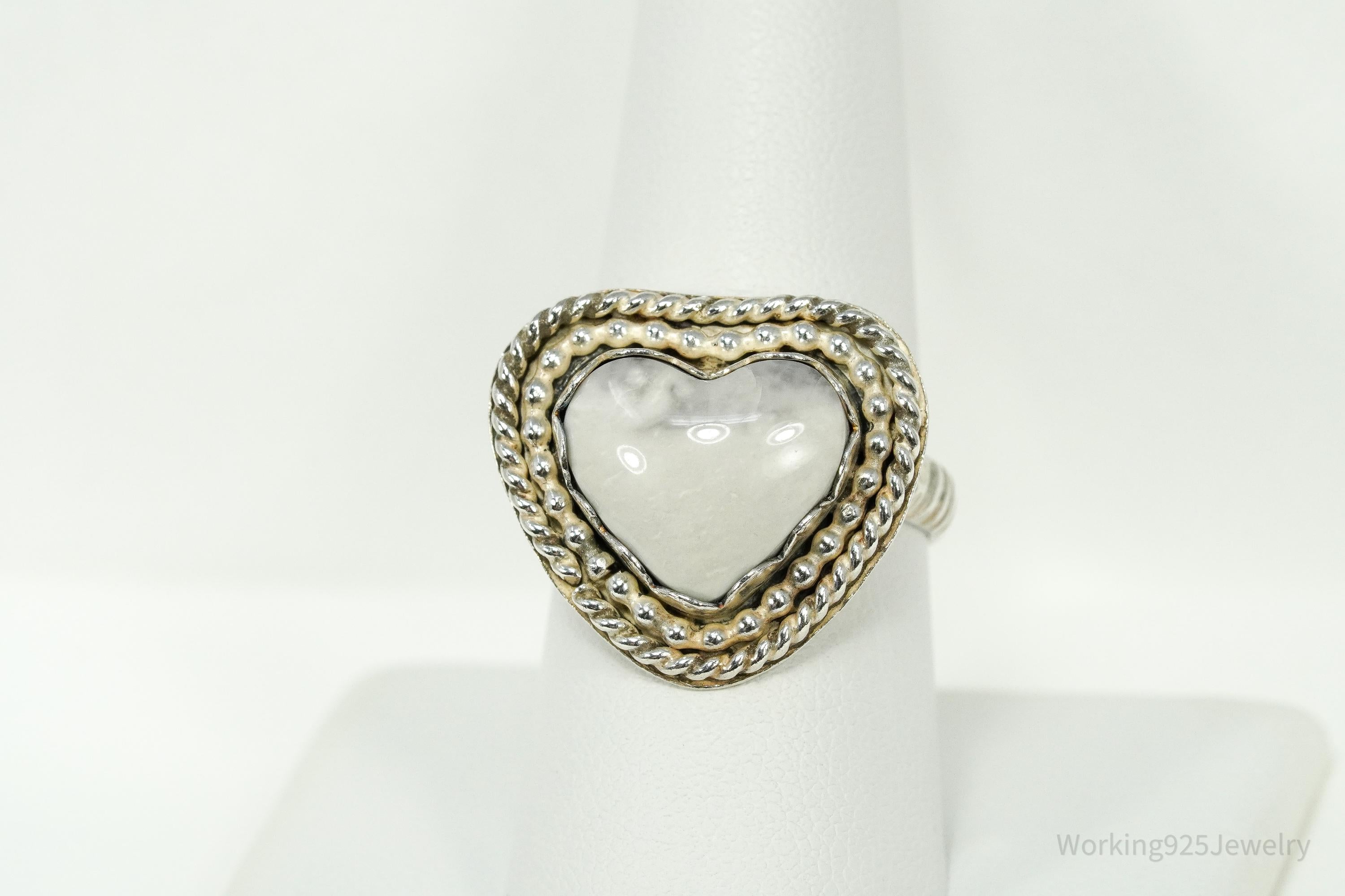 Vintage Native White Stone Heart Sterling Silver Ring - Size 8.75