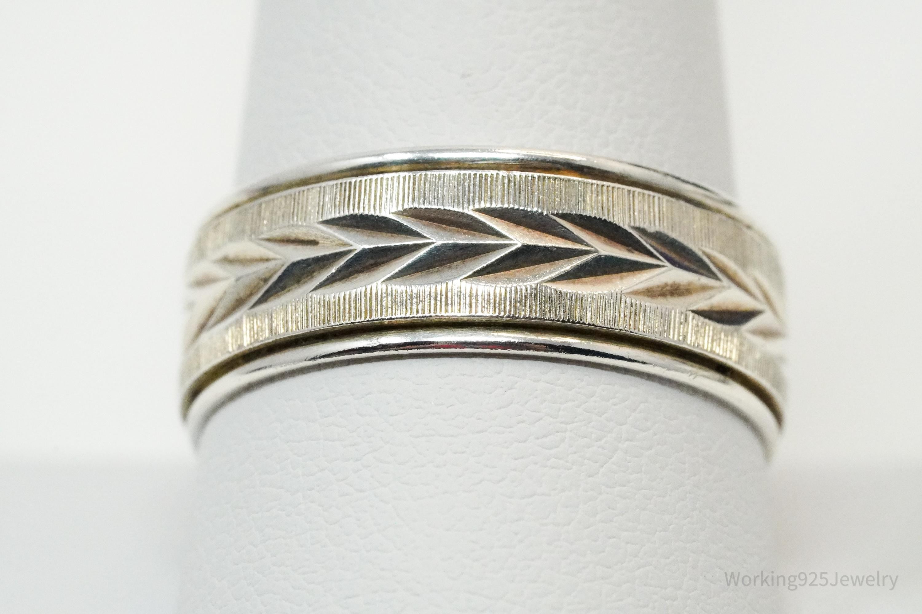 Vintage Designer WM Co Textured Sterling Silver Band Ring - Size 11