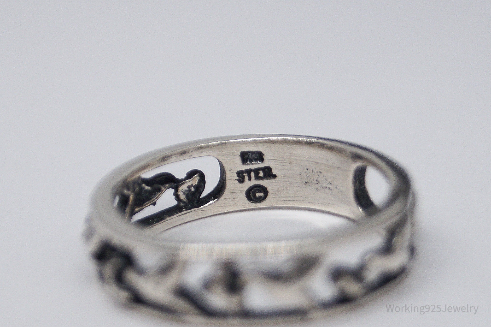 Vintage Humming Birds Sterling Silver Band Ring - Size 7.75
