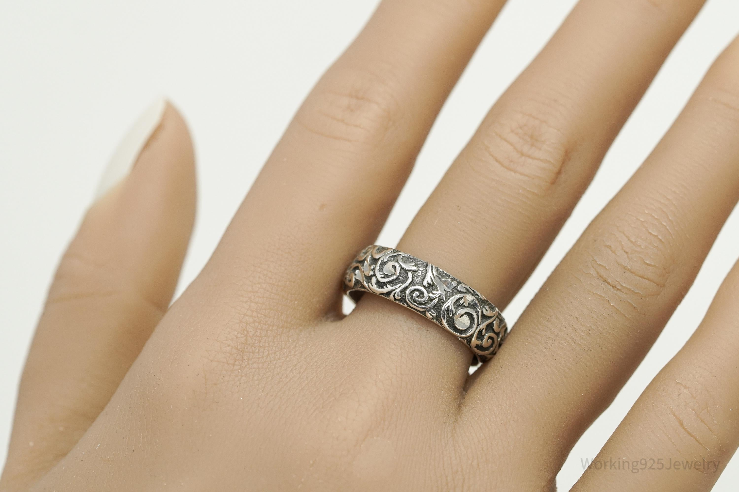 Vintage Native Designer Carolyn Pollack Relios Sterling Silver Band Ring Size 10.25