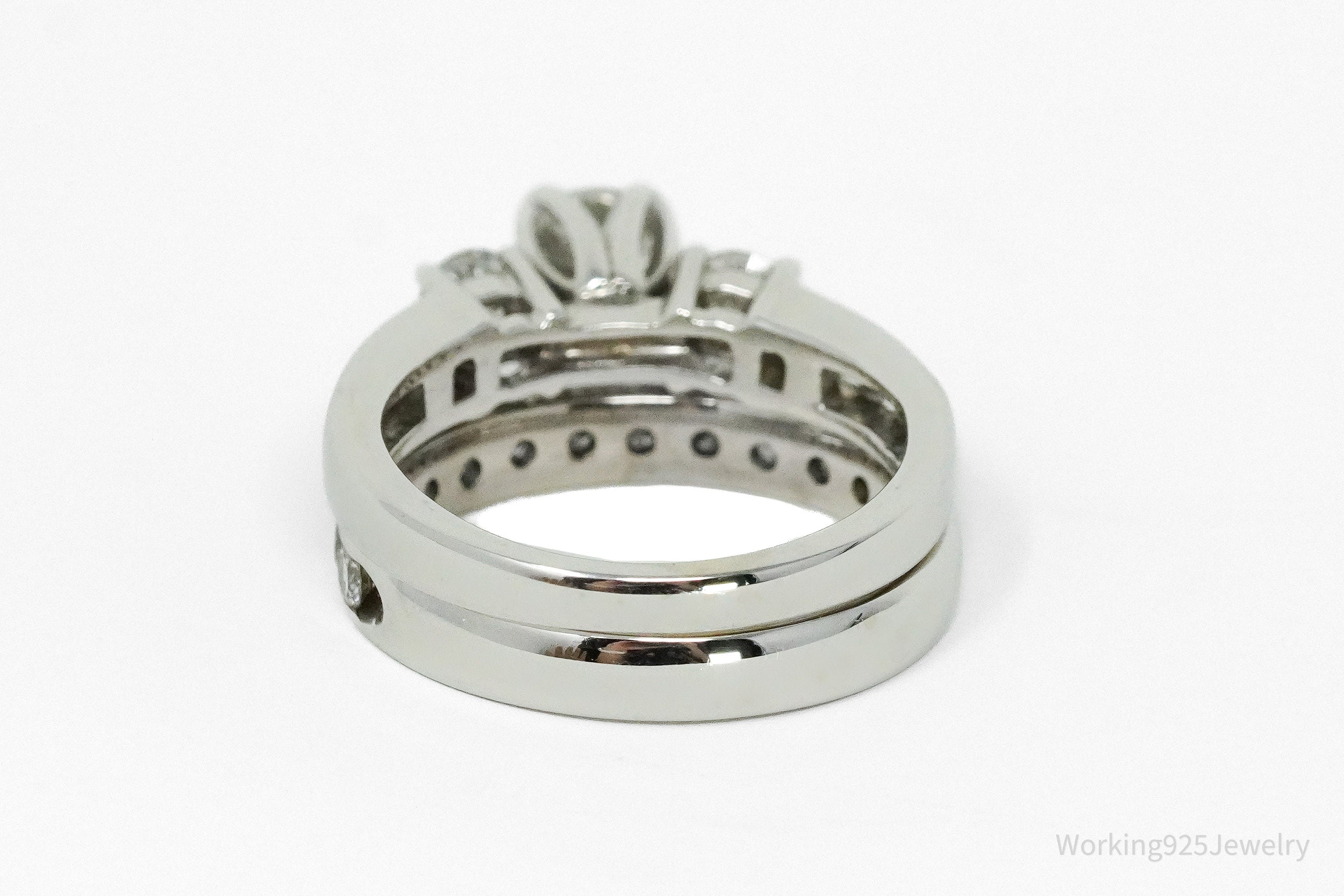 Diamonds & 18K White Gold Wedding Set Ring - Size 5.5