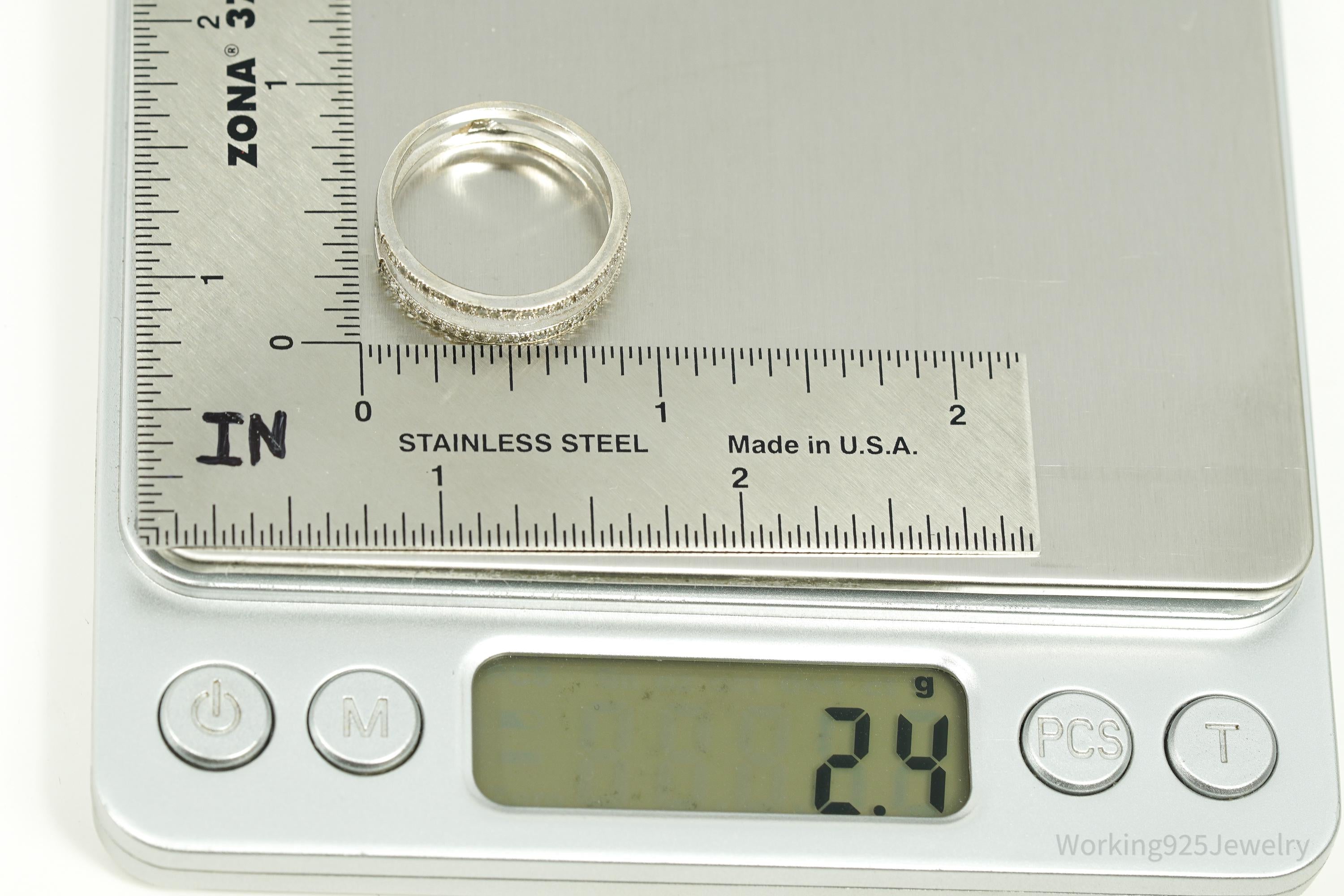 Vintage Cubic Zirconia Sterling Silver Band Ring - Size 8.5